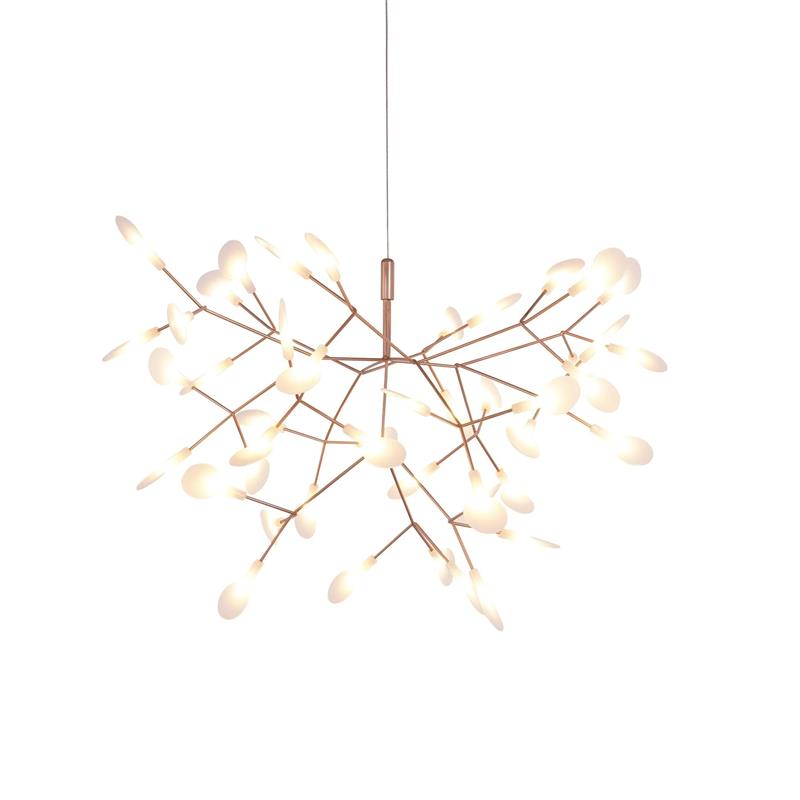 Lustre design Heracleum avec feuilles LED – suspension organique moderne avec 30 à 108 points lumineux en noir ou or rosé | Restfield