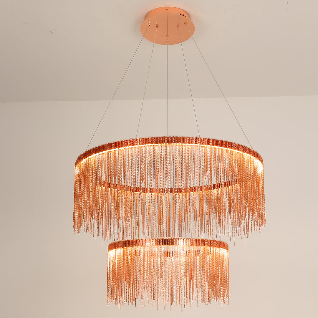 Suspension à chaîne avec pampilles LED en métal doré, argenté ou or rose pour salle à manger, salon ou chambre | Sansoti