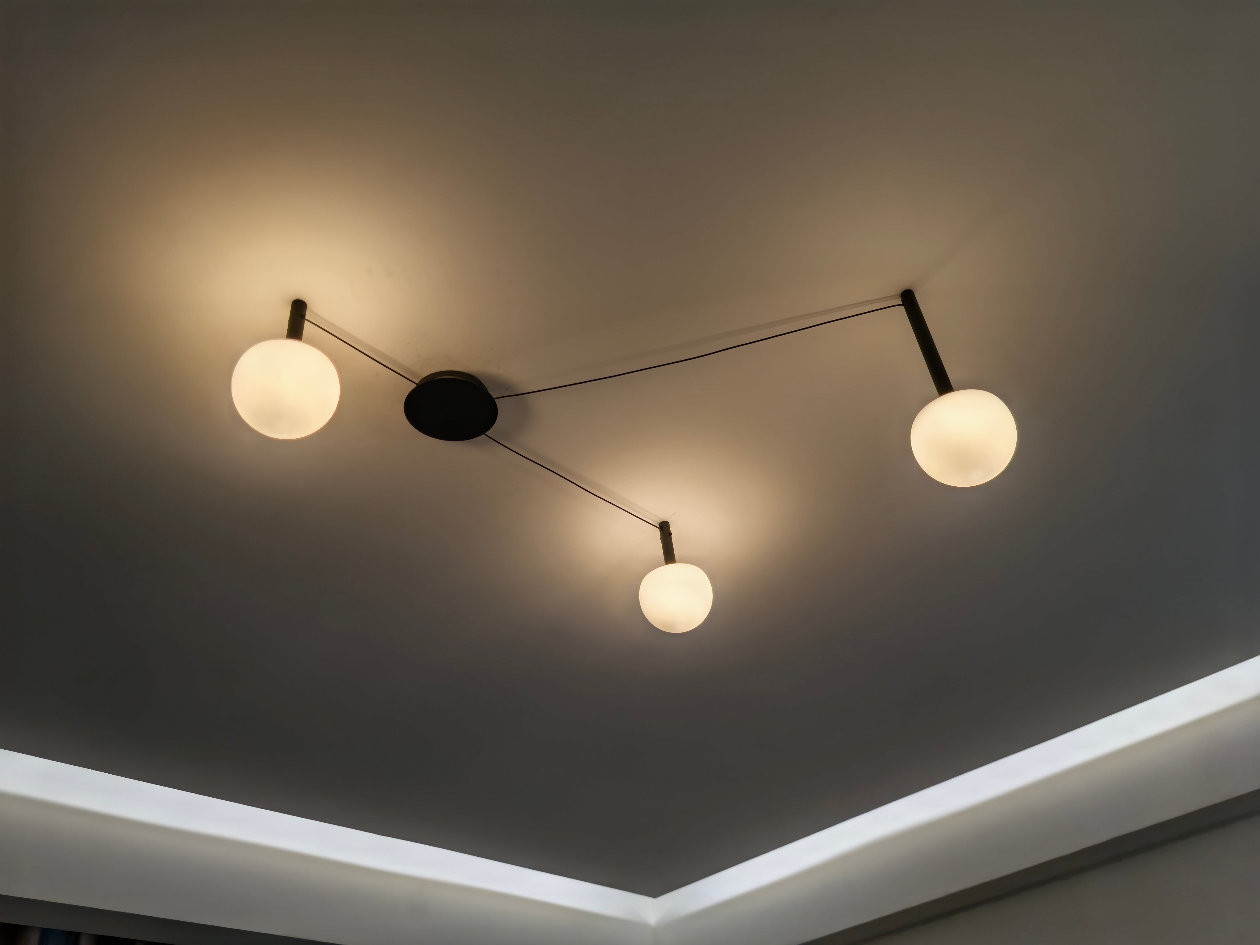 Plafondlamp Glazen Bollen Verstelbaar Metaal Wit Woonkamer Slaapkamer Modern | Sansoti