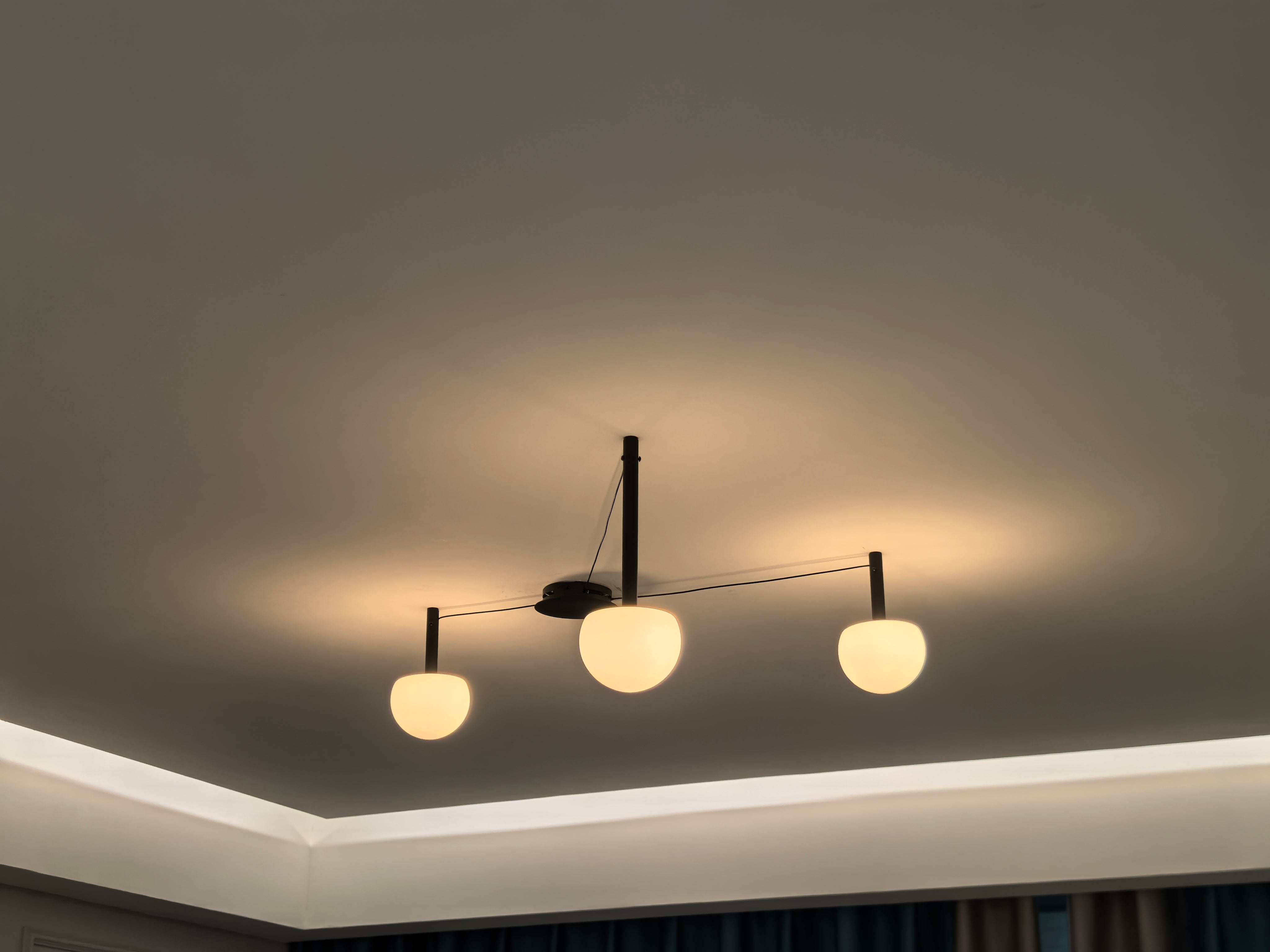 Plafondlamp Glazen Bollen Verstelbaar Metaal Wit Woonkamer Slaapkamer Modern | Sansoti