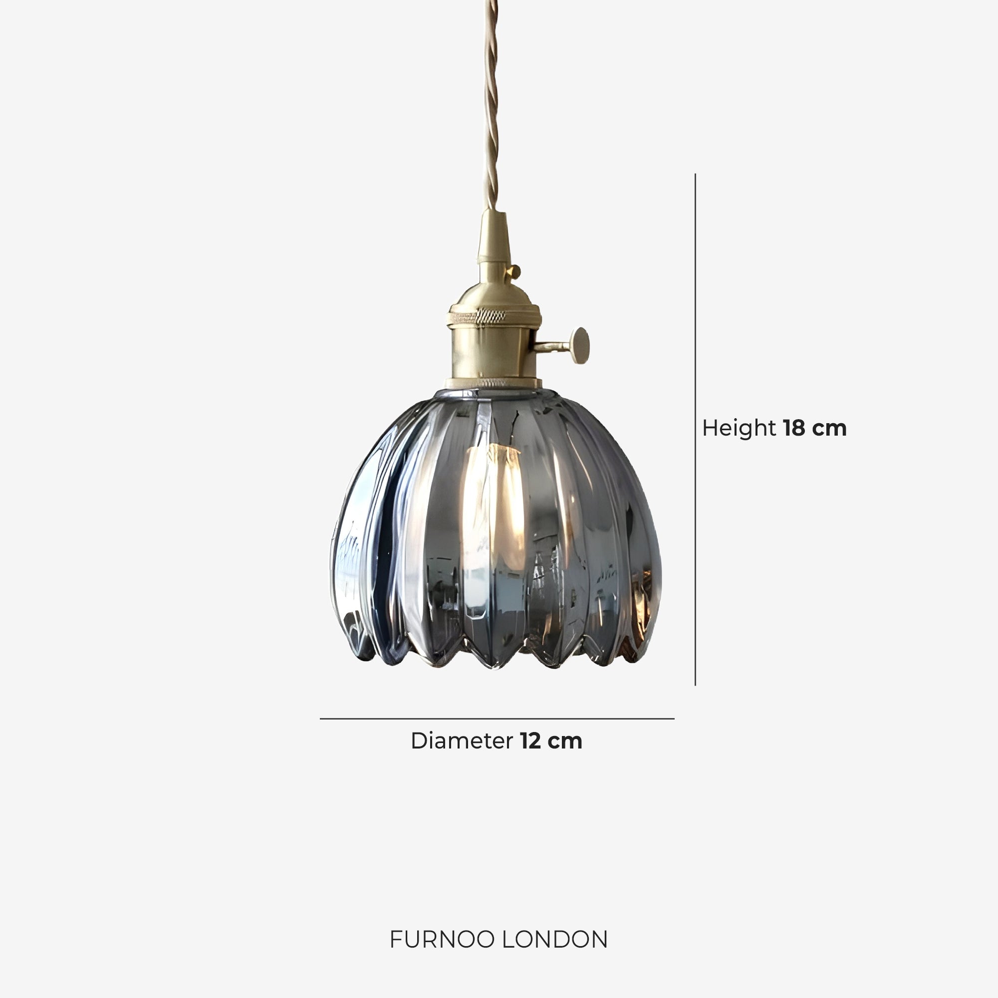 MAREN Hanglamp – Japanse Bloemvormige Glazen Lamp met Zacht Diffuus Licht – Verkrijgbaar in Groen, Transparant, Amber en Rookgrijs – Ø12cm x H18cm | Sansoti