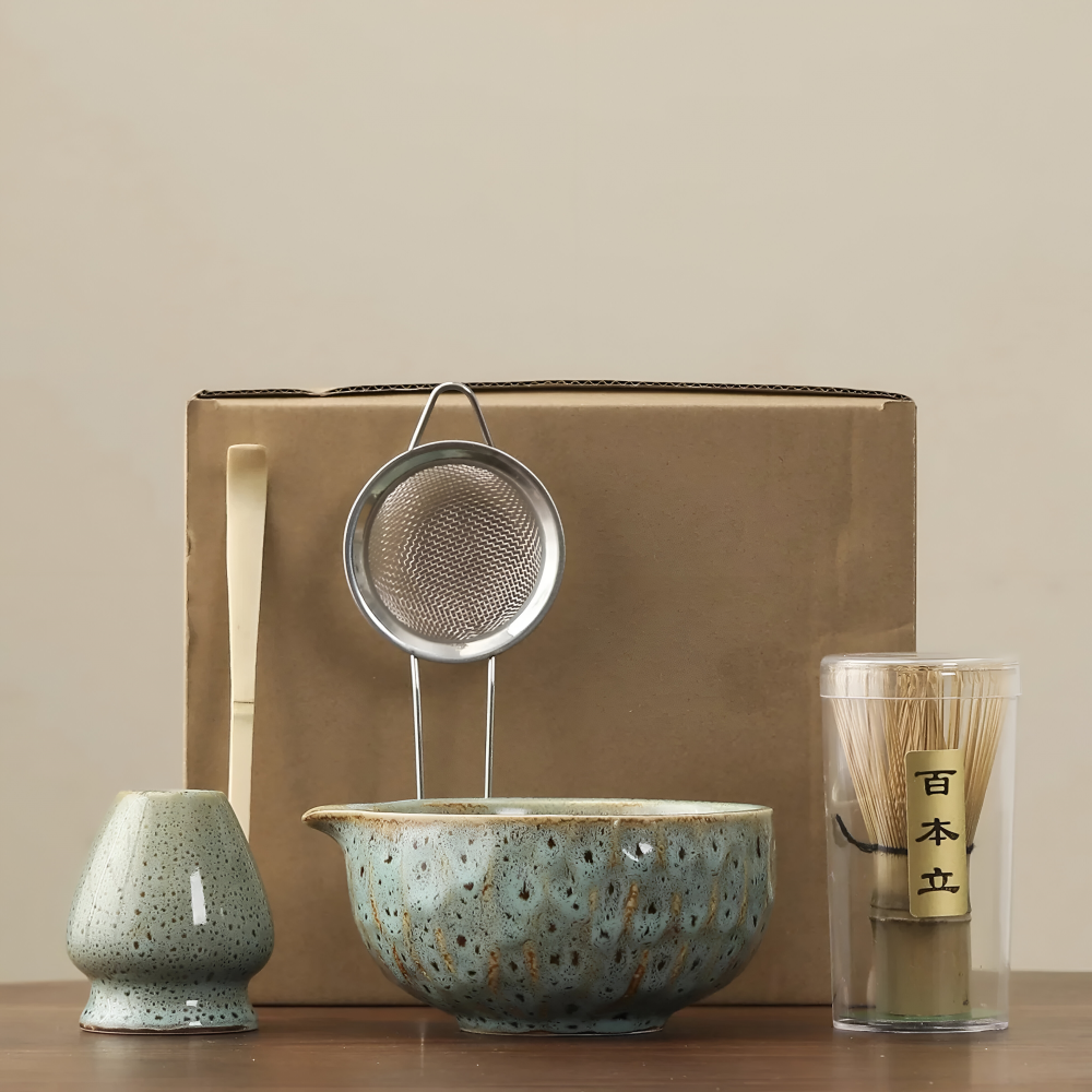 Japanisches Matcha-Tee-Set, 5-teilig, aus Keramik und Bambus, Chawan, Chasen, Chashaku und Sieb, traditionelles Zeremonie-Ritual | Sansoti
