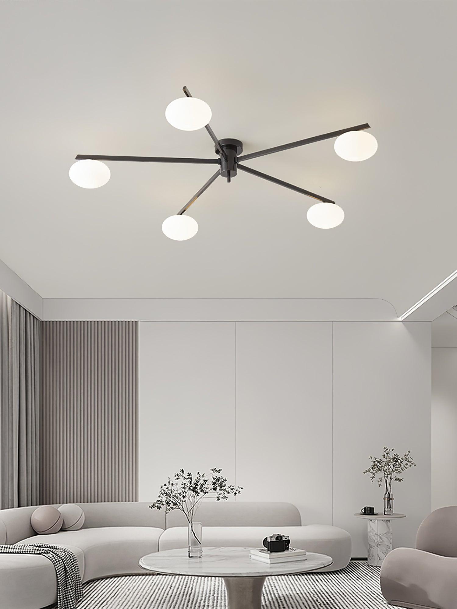 Plafondlamp met Ovale Glasbolletjes en Slanke Armen – Modern Laagprofieldesign voor Lage Plafonds in Zwart of Messing – G9 Fitting – 3-Kops, 5-Kops en 6-Kops Configuratie | Sansoti