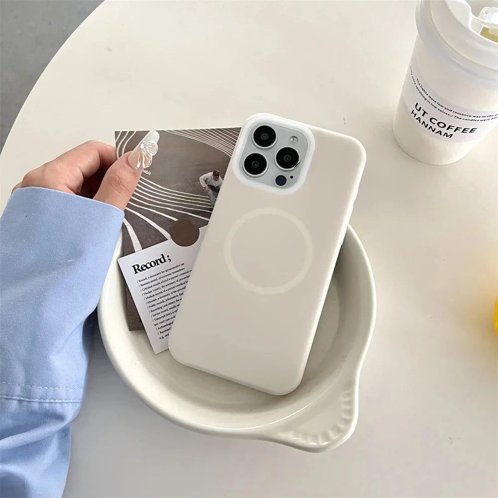 Silikonowe etui do iPhone’a z magnetycznym pierścieniem, obracane o 360°, odporne na wstrząsy, 12 kolorów, iPhone 15, 16, 17 | Sansoti