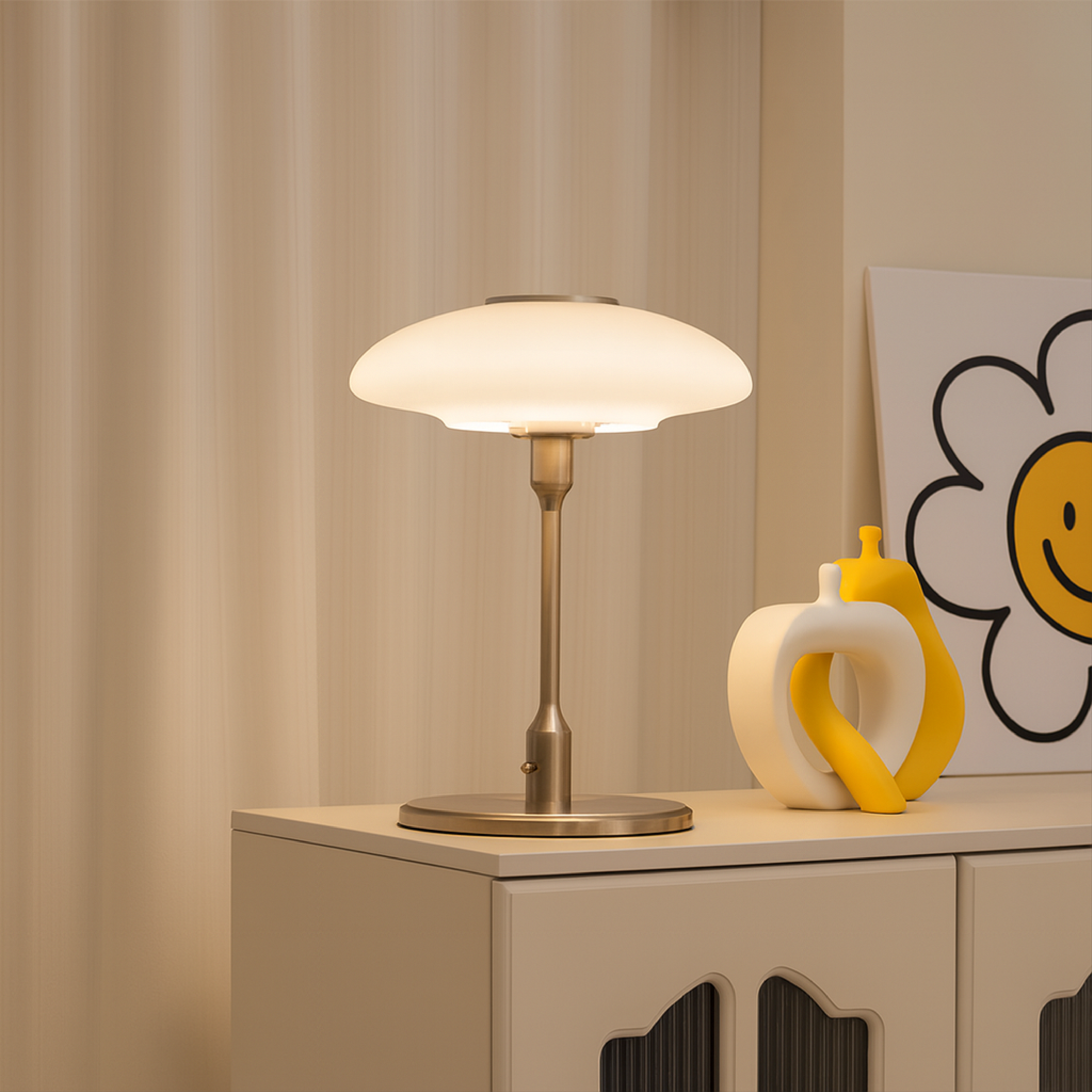 Lampe de table design suédois métal verre Ø30cm blanc chaud table de chevet bureau minimalisme scandinave E14 LED éclairage design moderne | Restfield