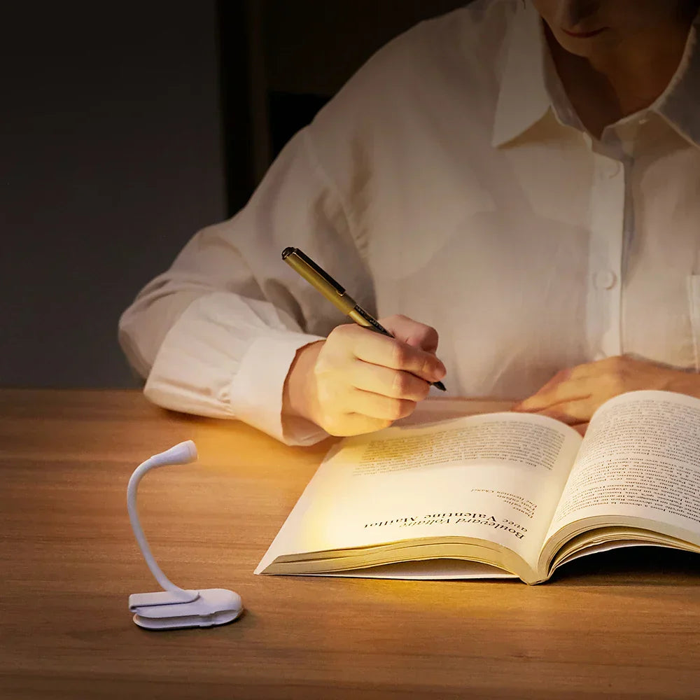 Flexibele LED-leeslamp met klem en USB-oplaadmogelijkheid warm licht compact | Sansoti