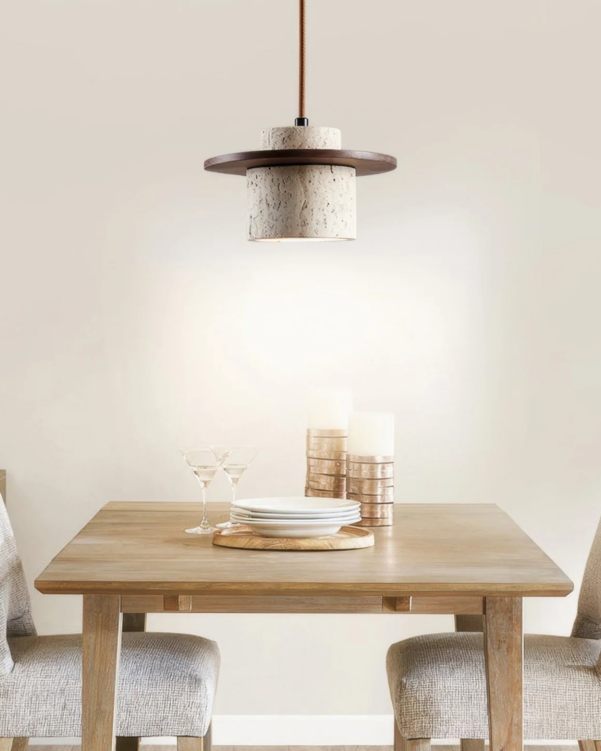 Hanglamp natuursteen travertijn met walnoot accent modern design | Sansoti