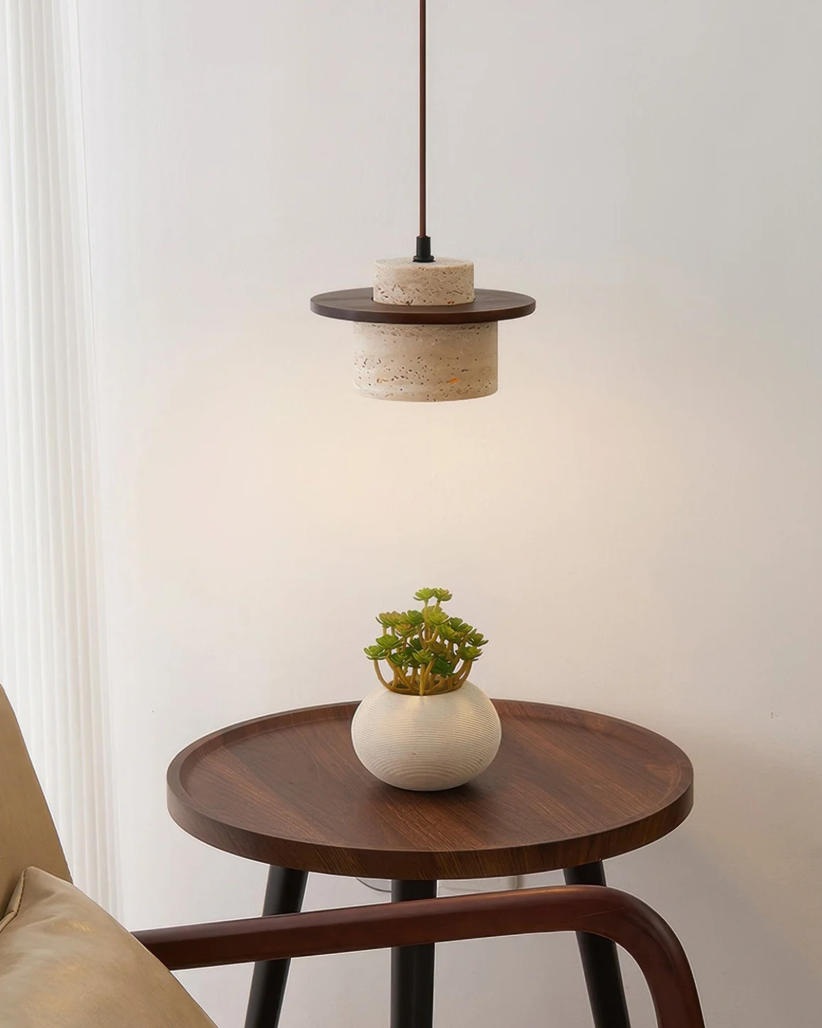 Hanglamp natuursteen travertijn met walnoot accent modern design | Sansoti