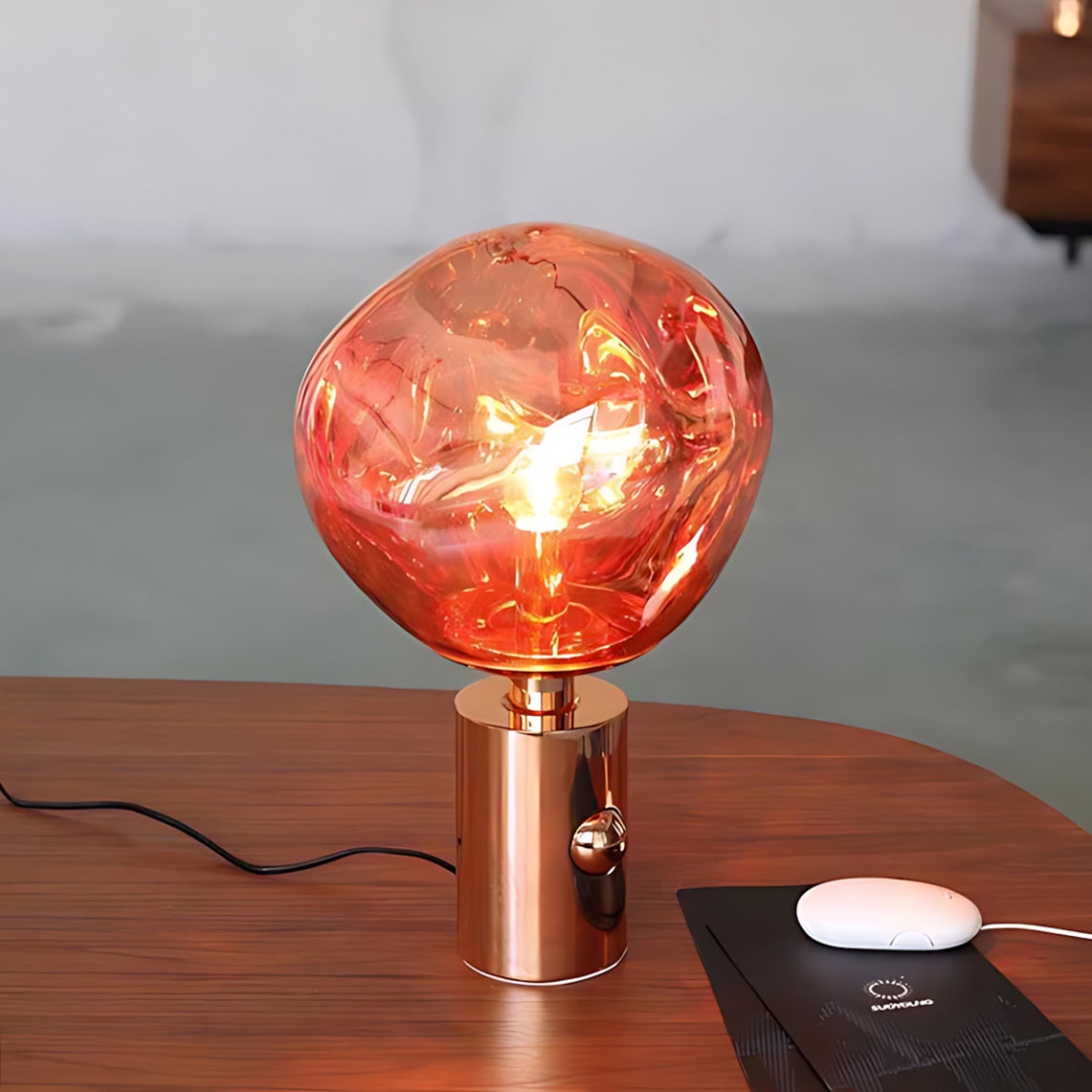 Tafellampe met Gesmolten Lava Textuur in Goud, Roségoud of Zilver | Sansoti