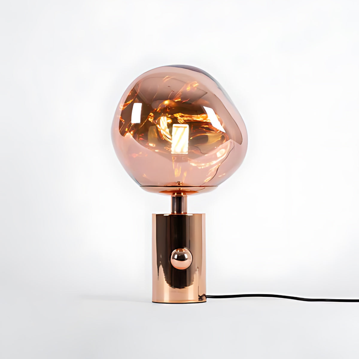 Tafellampe met Gesmolten Lava Textuur in Goud, Roségoud of Zilver | Sansoti