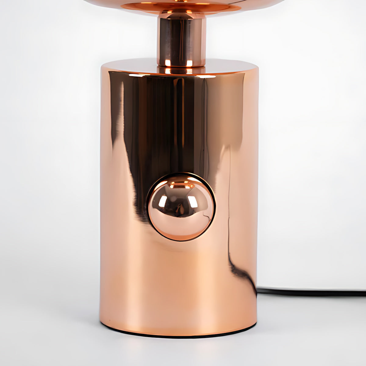 Tafellampe met Gesmolten Lava Textuur in Goud, Roségoud of Zilver | Sansoti
