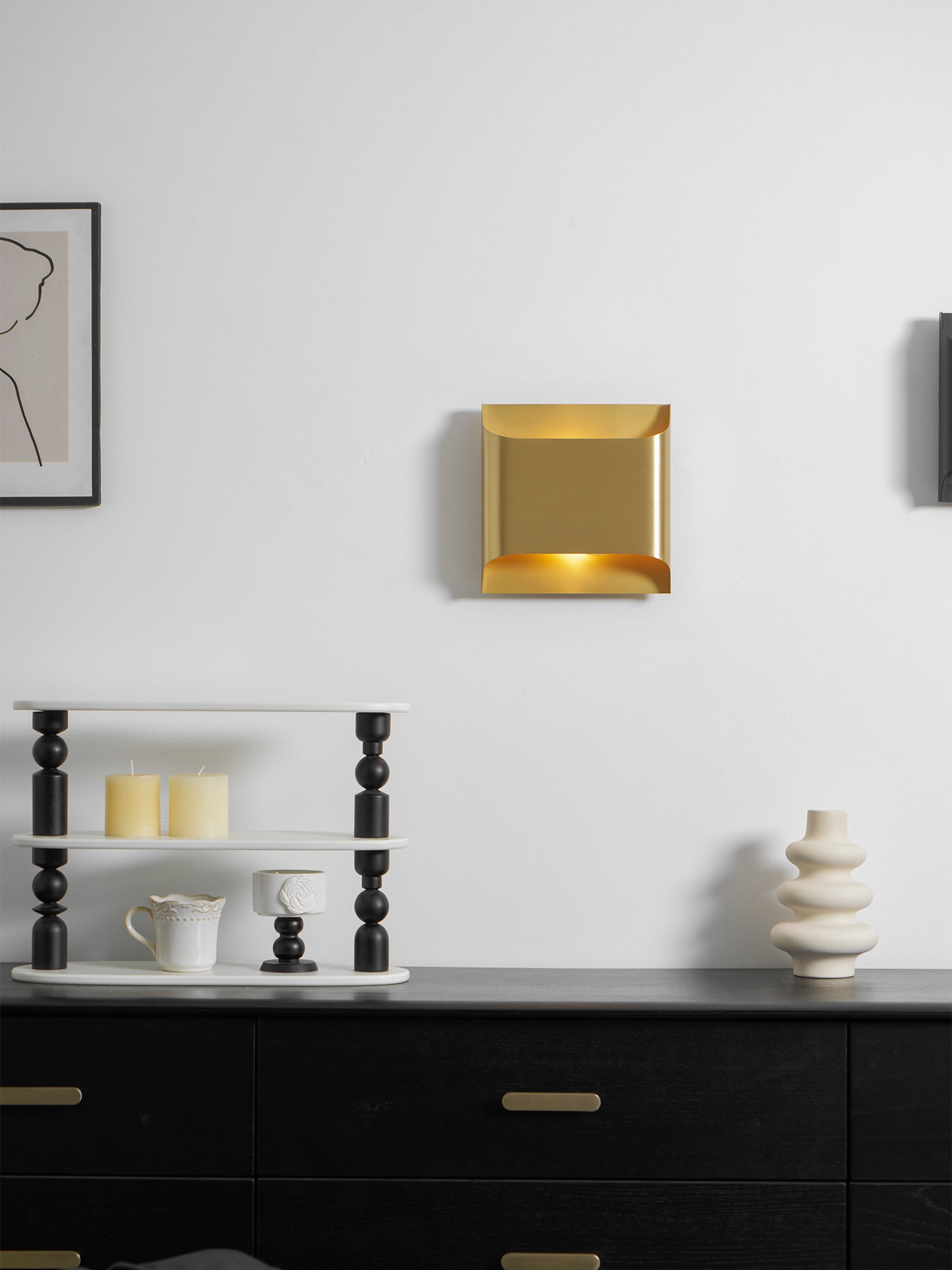 Messing Wandlamp Bolvorm met E14/G9 Fitting – Handgemaakte Retro Wandverlichting met Olielak Afwerking | Sansoti