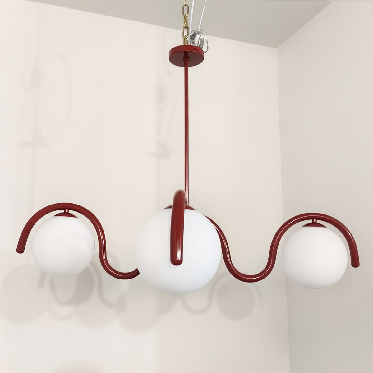 Moderne Kroonluchter met Messing en Glas – Artistieke Verlichting voor Eetkamer en Woonkamer | Sansoti