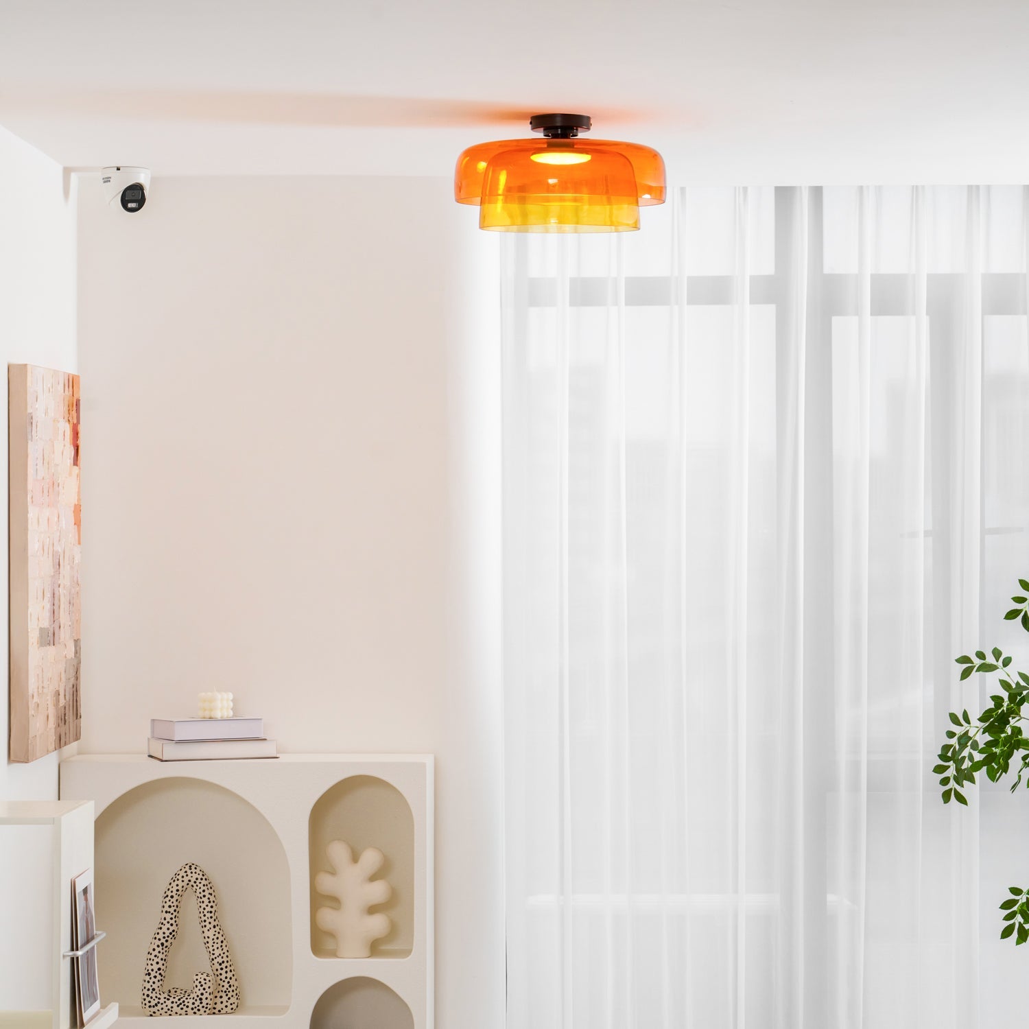 Lagen Plafondlamp met Glazen Schijven | Warm Getint Glas | Scandinavische Elegantie | Subtiel Gelaagd Licht | Moderne Plafondverlichting | Dimbare Versie Beschikbaar | Design Plafondlamp | Meerlaags Glasdesign | Natuurlijk Lichtgevoel | Sansoti