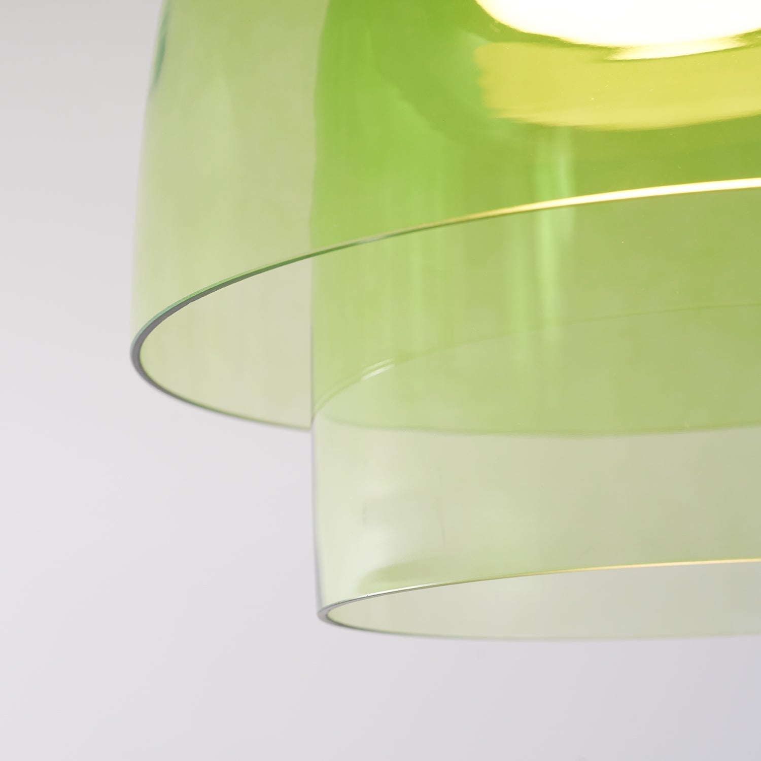 Lagen Plafondlamp met Glazen Schijven | Warm Getint Glas | Scandinavische Elegantie | Subtiel Gelaagd Licht | Moderne Plafondverlichting | Dimbare Versie Beschikbaar | Design Plafondlamp | Meerlaags Glasdesign | Natuurlijk Lichtgevoel | Sansoti