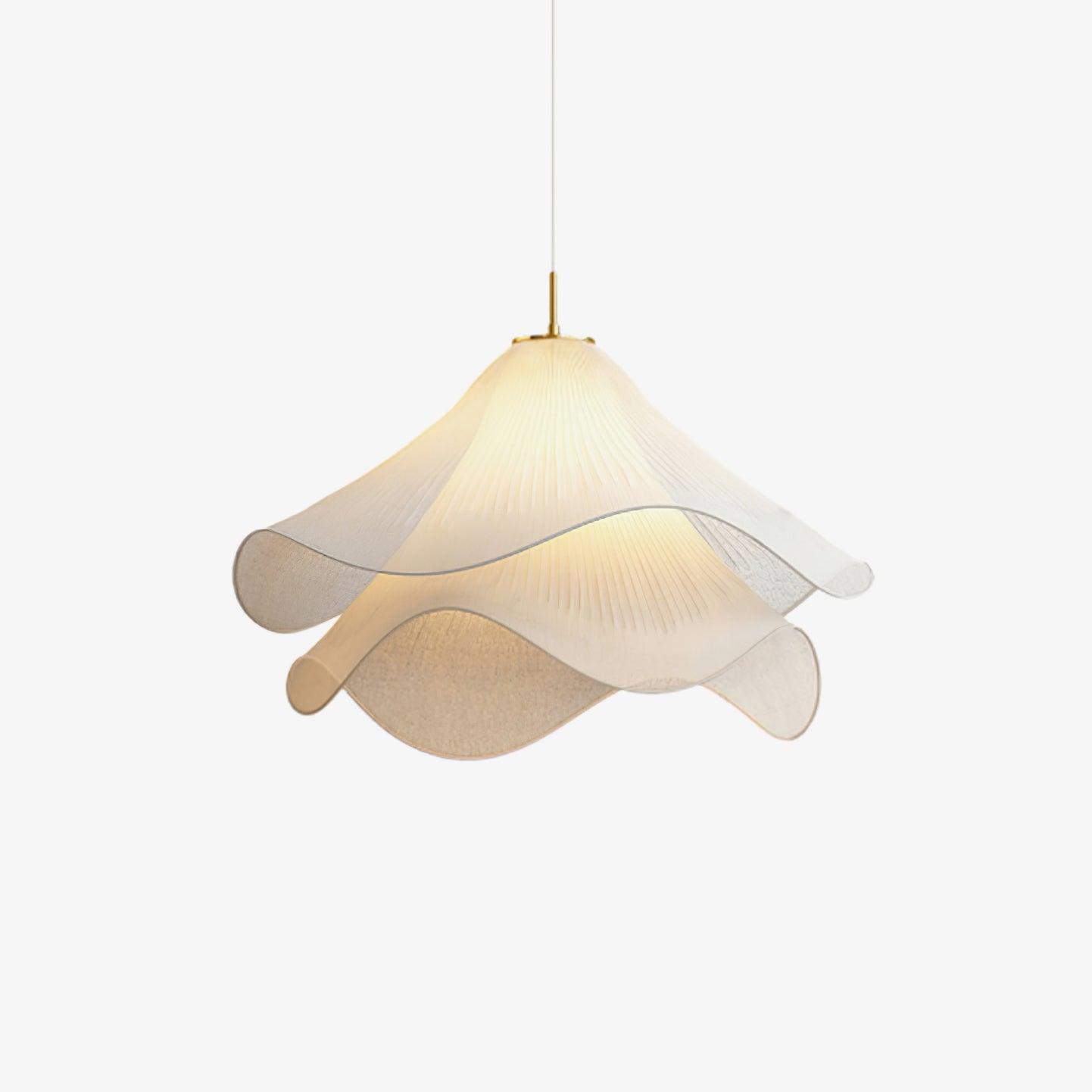 Hanglamp Gelaagde Plissé Kap — Bloembladachtig Licht Gouden Fitting E26/E27 Dakschuine Montage | Sansoti