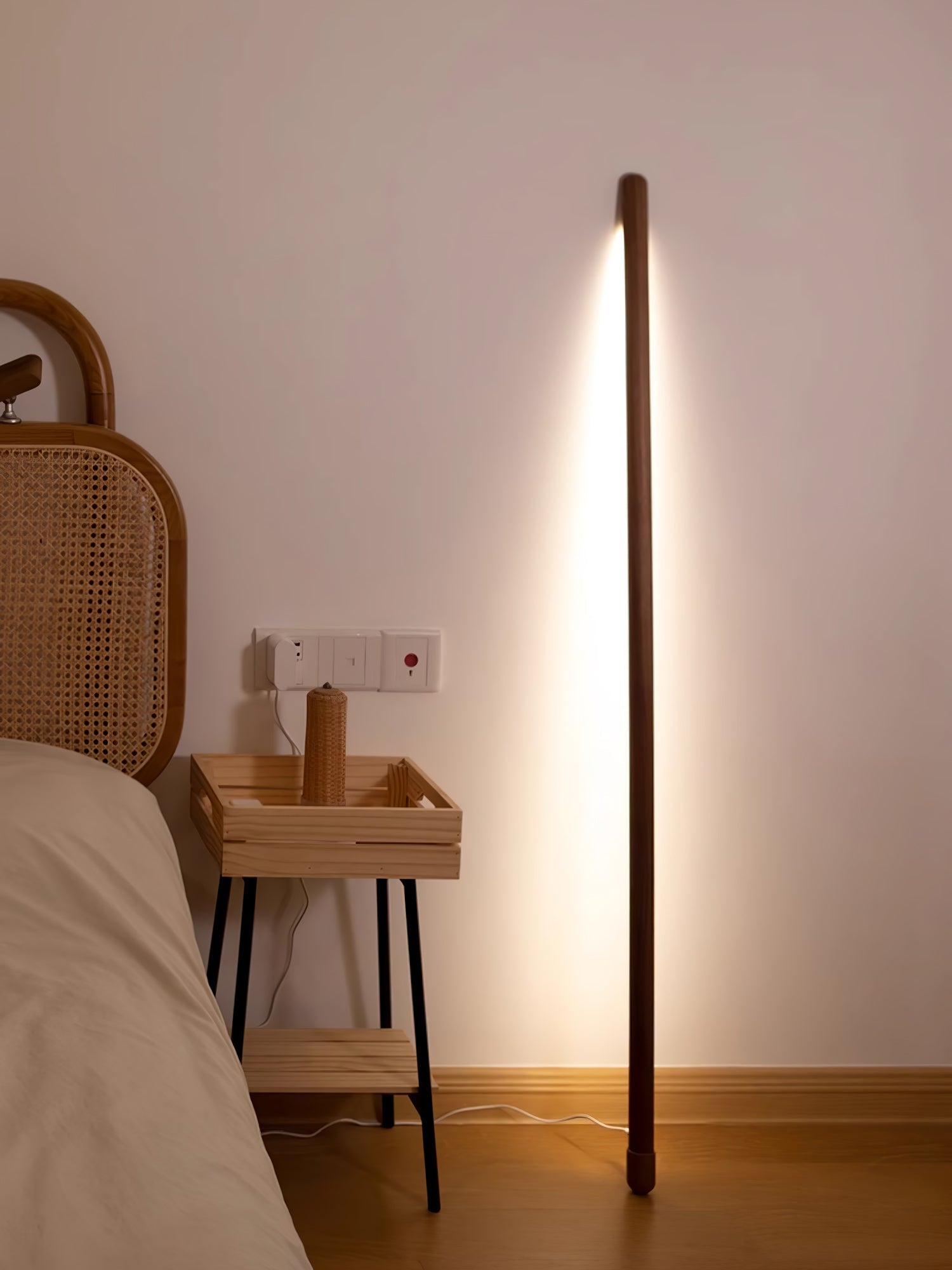 Scandinavische Vloerlamp Hout & Acryl met Geïntegreerde LED Staaflamp 135cm | Sansoti