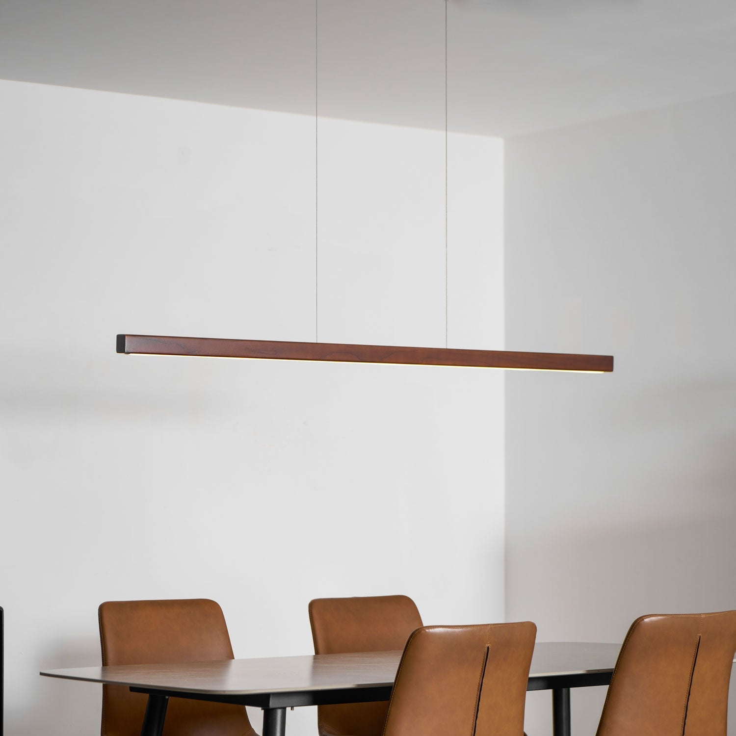 LED Hängelampe Holz Linear Warmes Licht Esstisch Kochinsel Minimalistisch Japandi Design Verstellbares Kabel Balkenlampe | Restfield