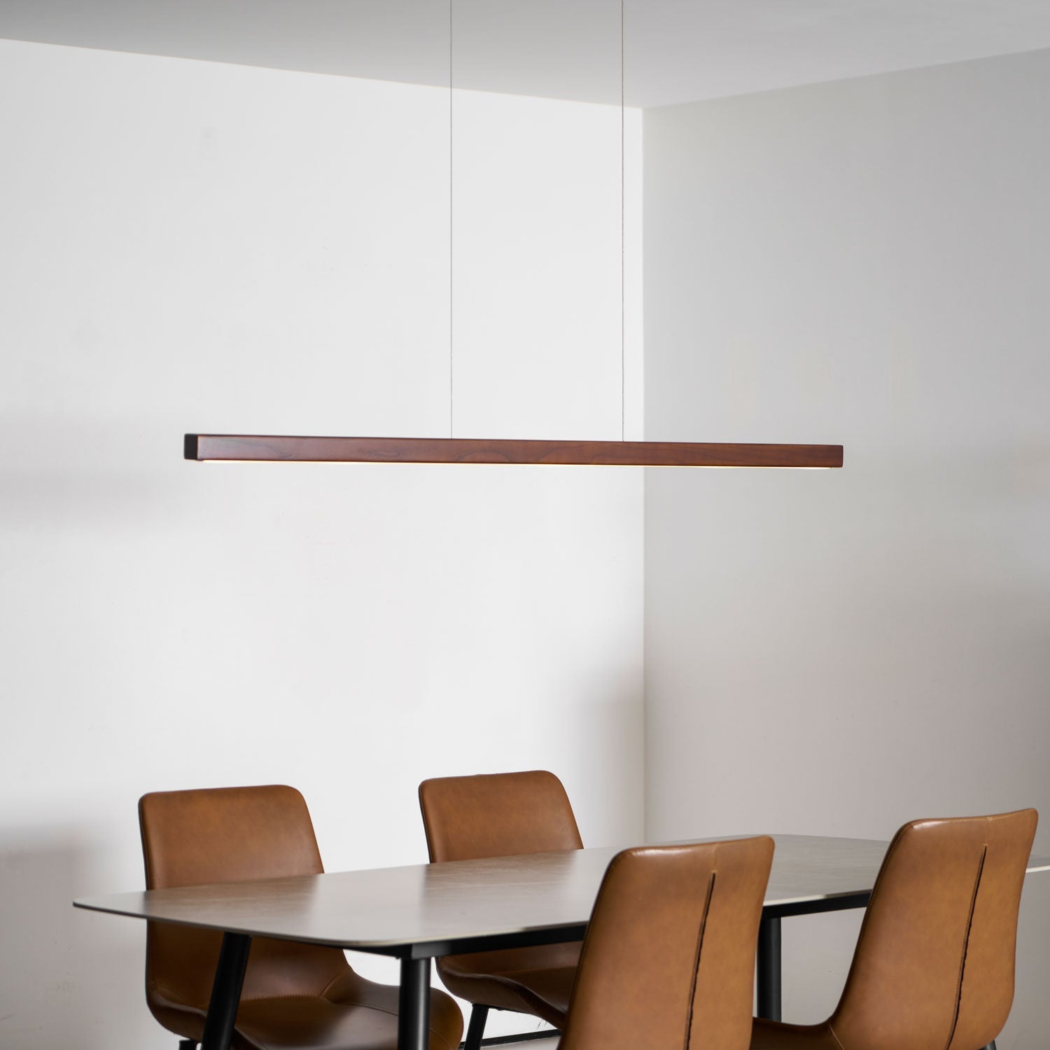 LED Hängelampe Holz Linear Warmes Licht Esstisch Kochinsel Minimalistisch Japandi Design Verstellbares Kabel Balkenlampe | Restfield