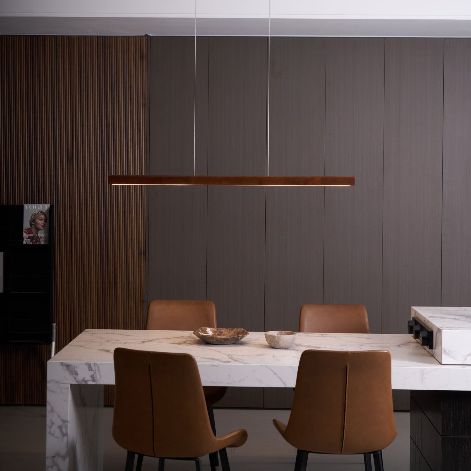 LED Hängelampe Holz Linear Warmes Licht Esstisch Kochinsel Minimalistisch Japandi Design Verstellbares Kabel Balkenlampe | Restfield