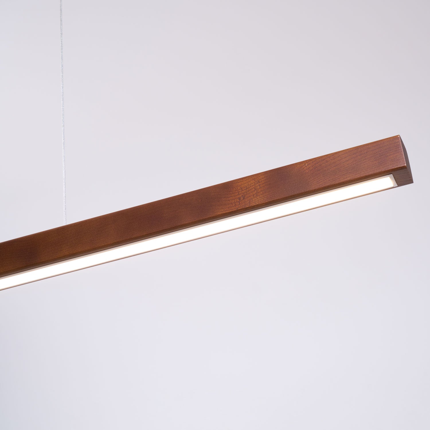 LED Hängelampe Holz Linear Warmes Licht Esstisch Kochinsel Minimalistisch Japandi Design Verstellbares Kabel Balkenlampe | Restfield