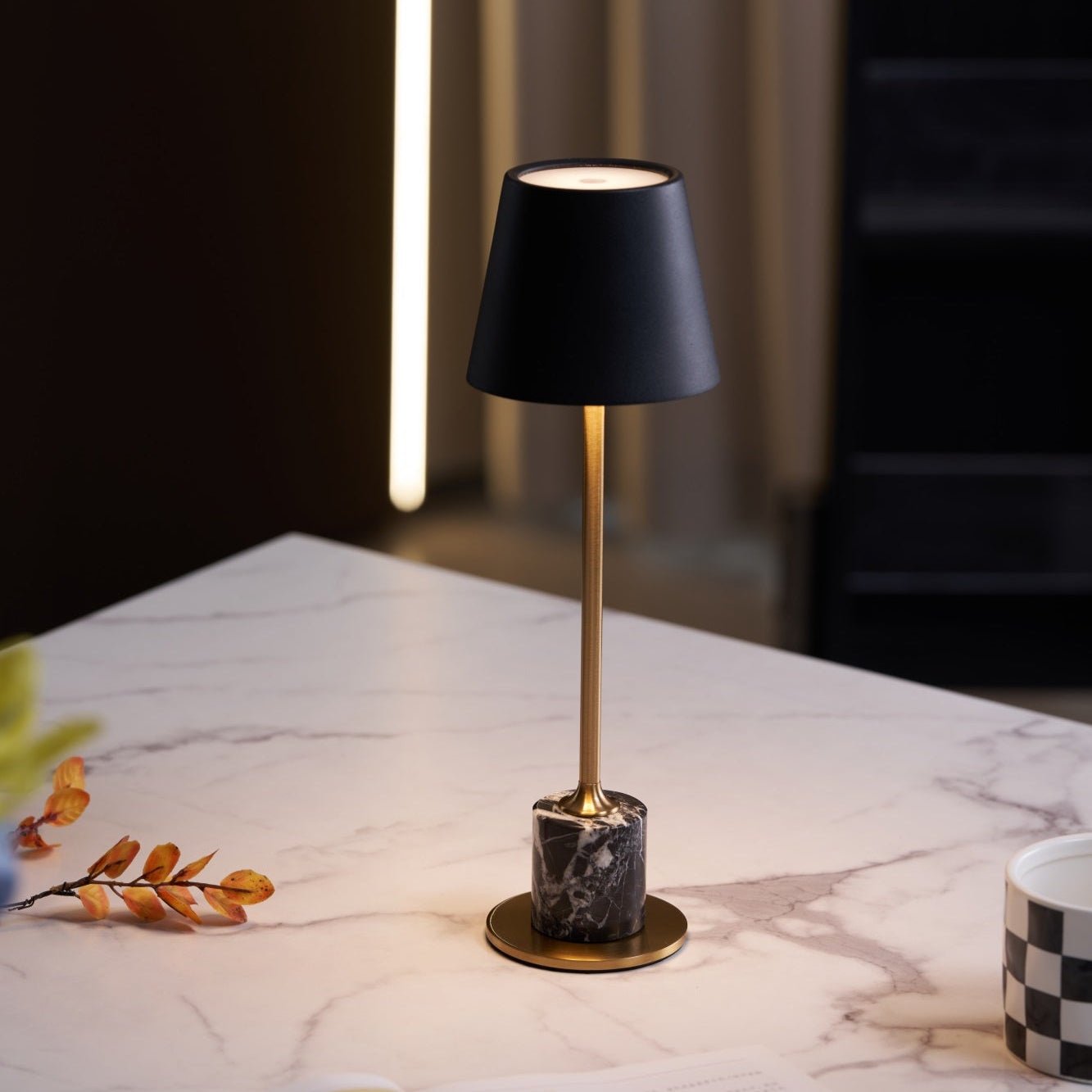 Draagbare Mini Tafellamp op Batterij met Marmeren Voet Ø10cm | Sansoti