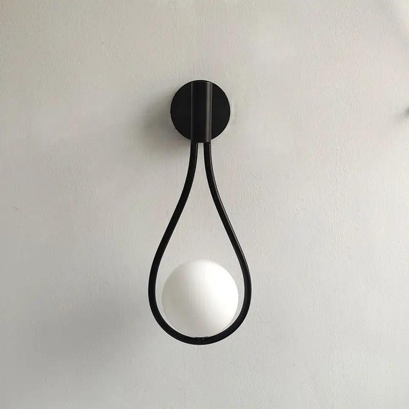 Moderne Wandlamp met Scandinavische Uitstraling - Zwart & Goud - Sfeervol Licht voor Elke Ruimte | Sansoti