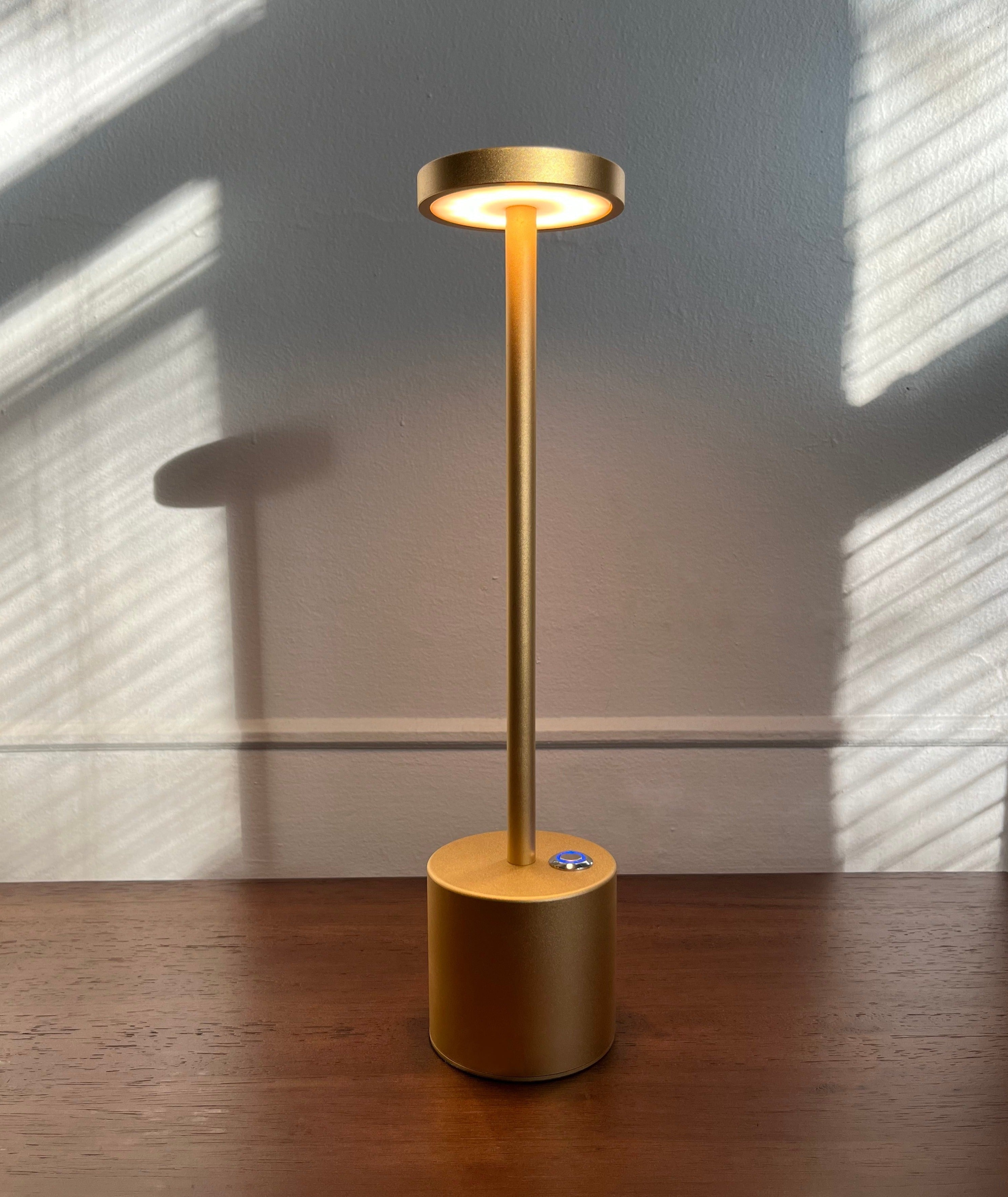 Lampe de table sans fil rechargeable LED aluminium dimmable IP54 extérieur intérieur terrasse | Restfield