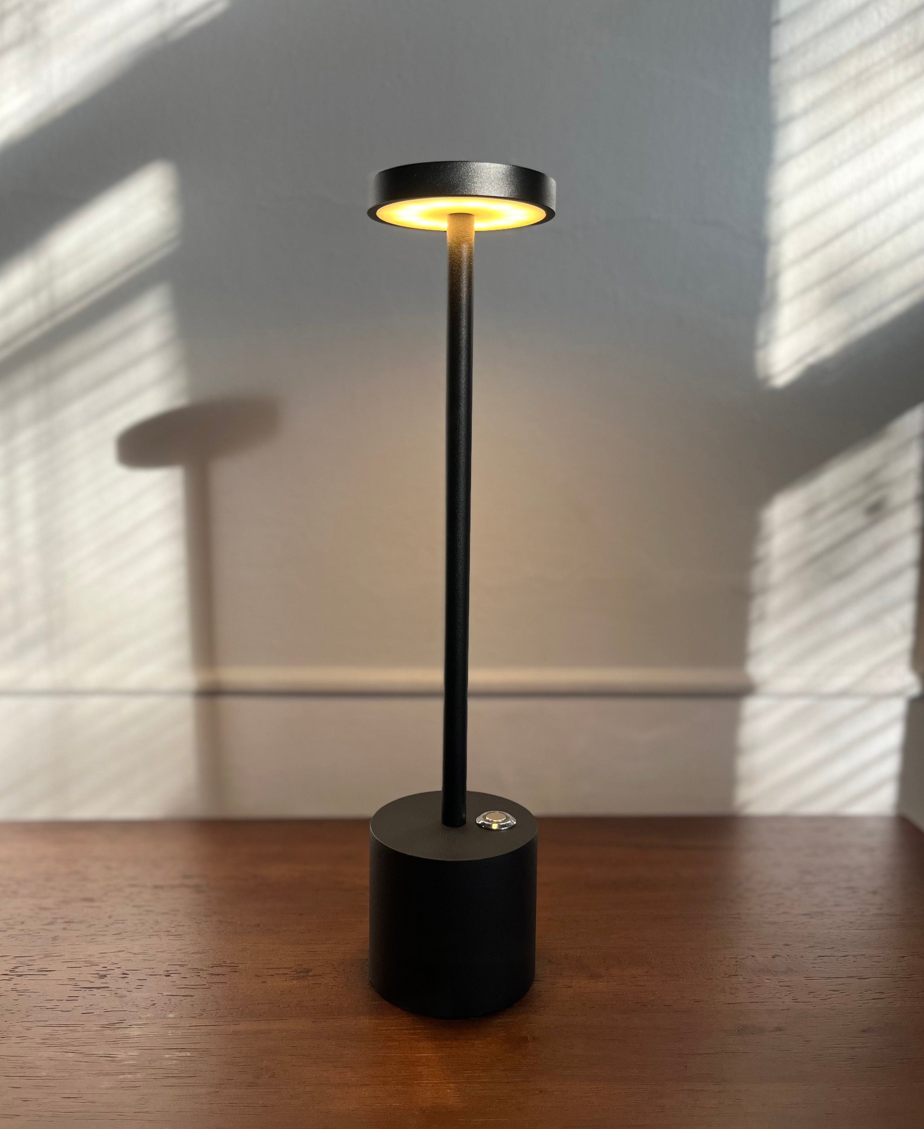 Lampe de table sans fil rechargeable LED aluminium dimmable IP54 extérieur intérieur terrasse | Restfield