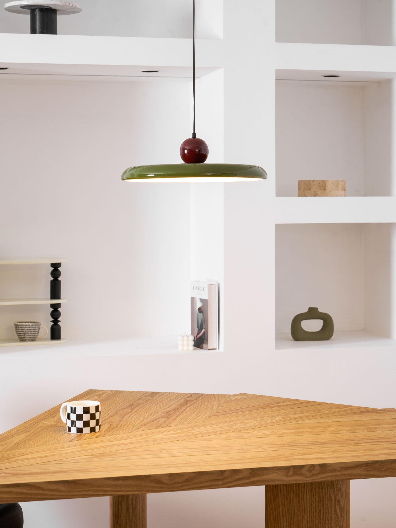 Hangende Plafondlamp Rond Stralend Disc Design Dimbaar 3 Kleuren 450cm Kabel Scandinavisch Interieur Rood Groen Beige | Sansoti