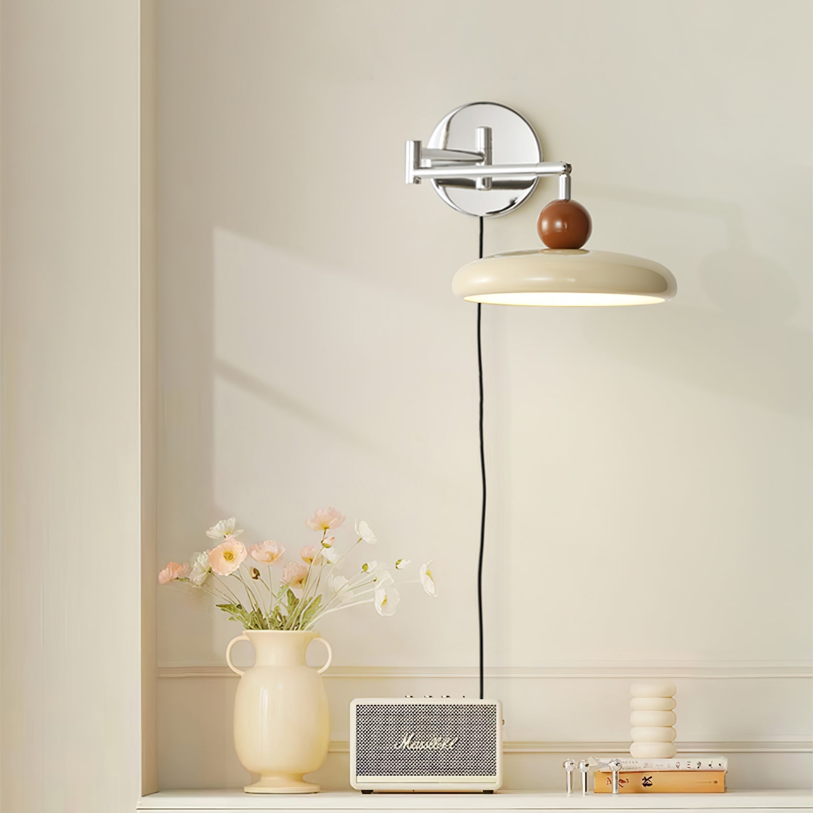 Ronde Plug-in Wandlamp – Scandinavisch Design met Geïntegreerde LED en 3 Kleurtemperaturen | Sansoti