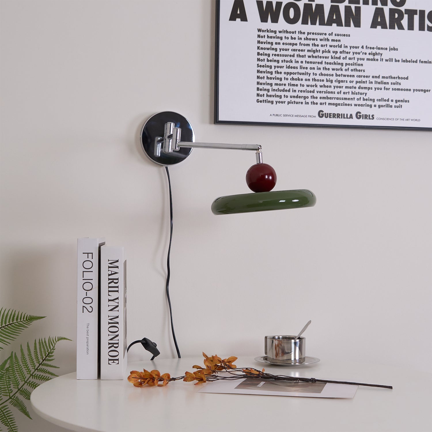 Ronde Plug-in Wandlamp – Scandinavisch Design met Geïntegreerde LED en 3 Kleurtemperaturen | Sansoti
