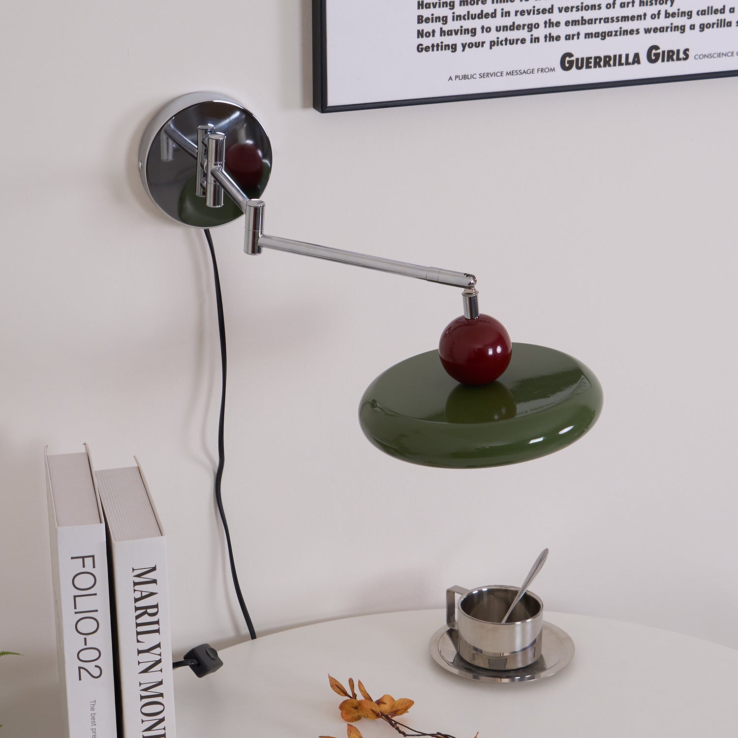 Ronde Plug-in Wandlamp – Scandinavisch Design met Geïntegreerde LED en 3 Kleurtemperaturen | Sansoti
