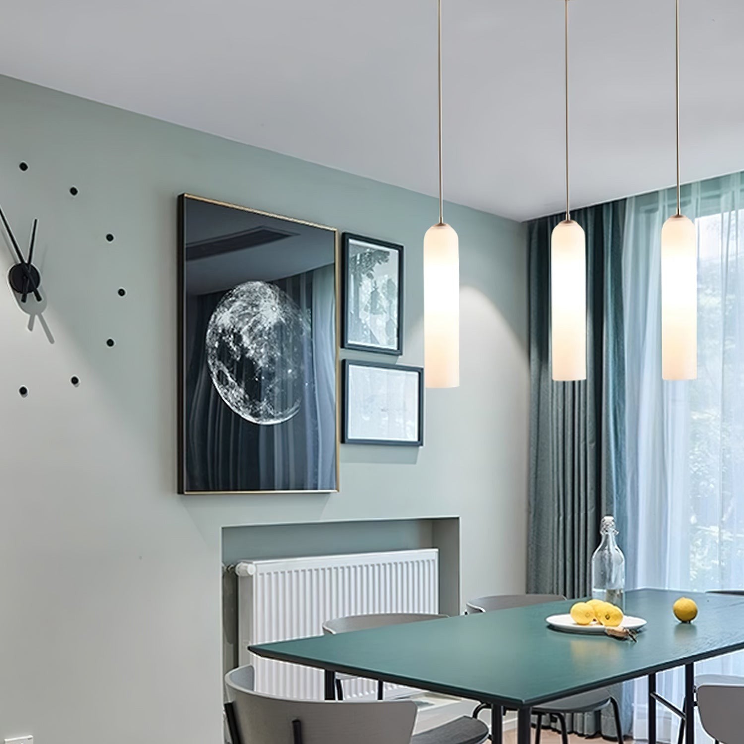 Glazen Hanglamp met Lange Buis – Mondgeblazen Glas Zwart of Goud Finish 10cm Diameter | Sansoti