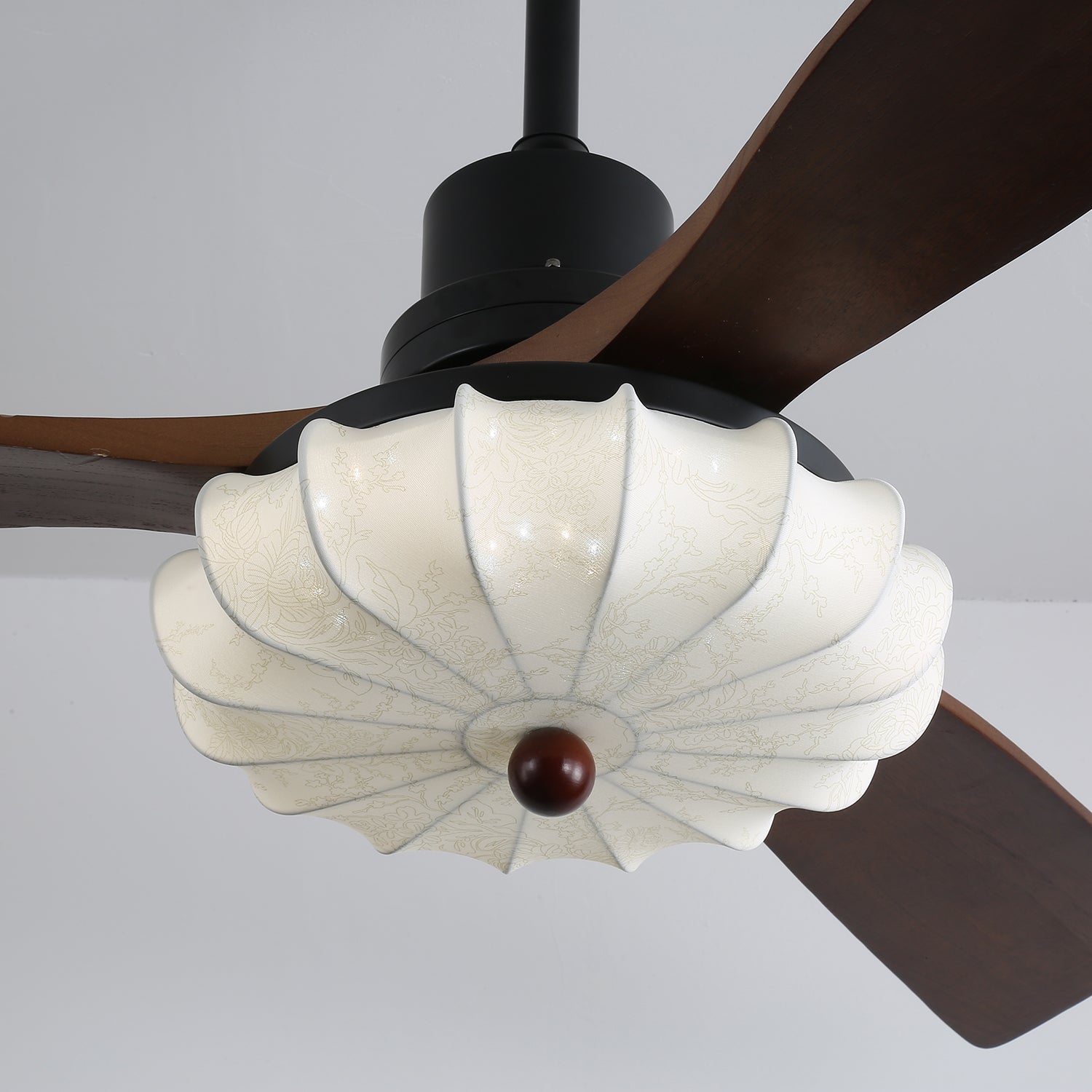 Ventilateur de plafond avec éclairage vintage abat-jour en verre pales en bois 91-132 cm | Sansoti