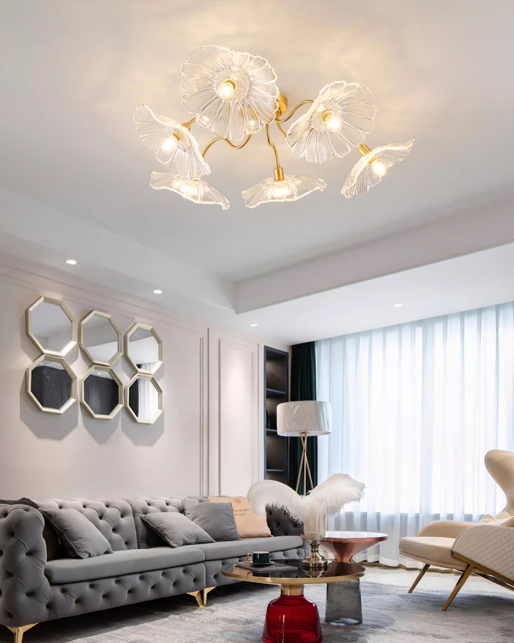 Glazen Plafondlamp met Bladmotief – 3, 5 of 6 Lichtpunten – Gouden Armatuur met Helder of Roze Matglas | Sansoti
