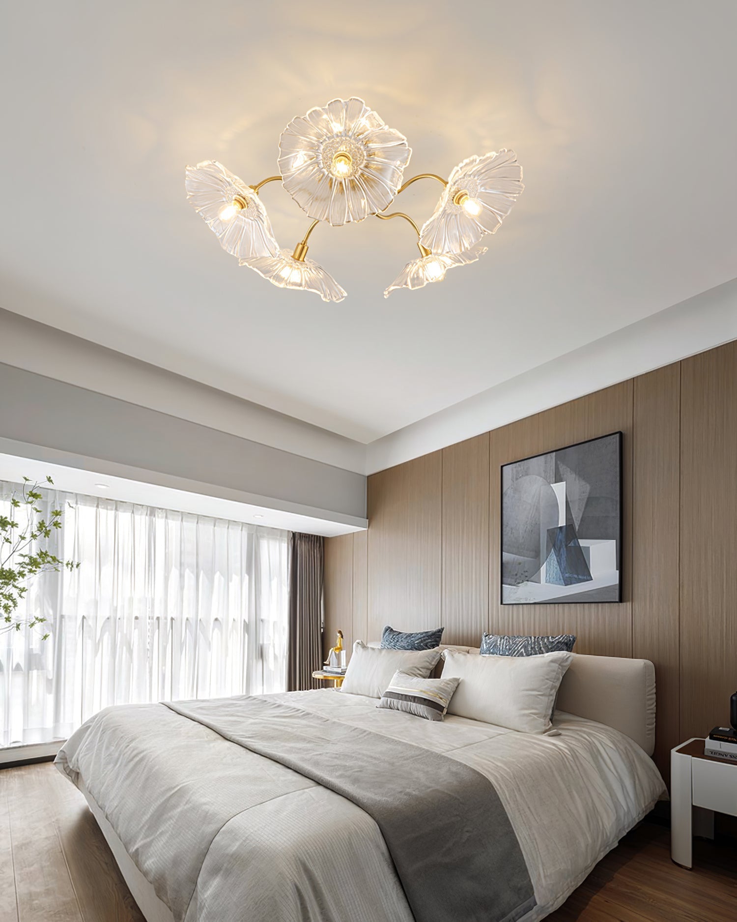 Glazen Plafondlamp met Bladmotief – 3, 5 of 6 Lichtpunten – Gouden Armatuur met Helder of Roze Matglas | Sansoti
