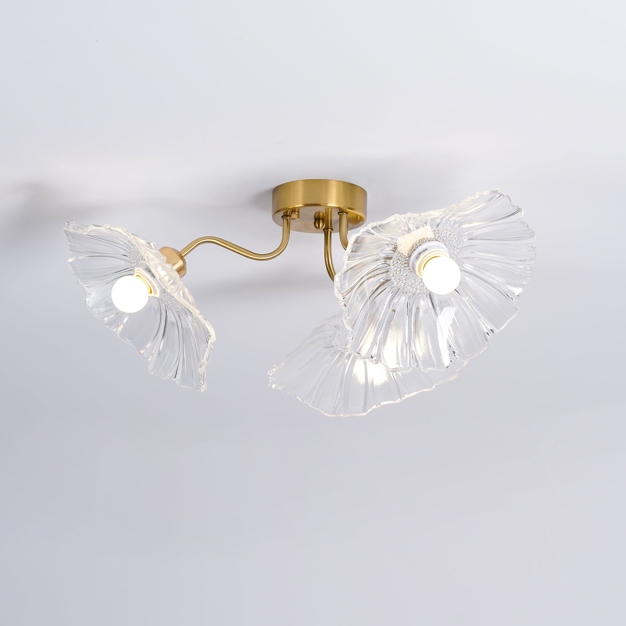 Glazen Plafondlamp met Bladmotief – 3, 5 of 6 Lichtpunten – Gouden Armatuur met Helder of Roze Matglas | Sansoti