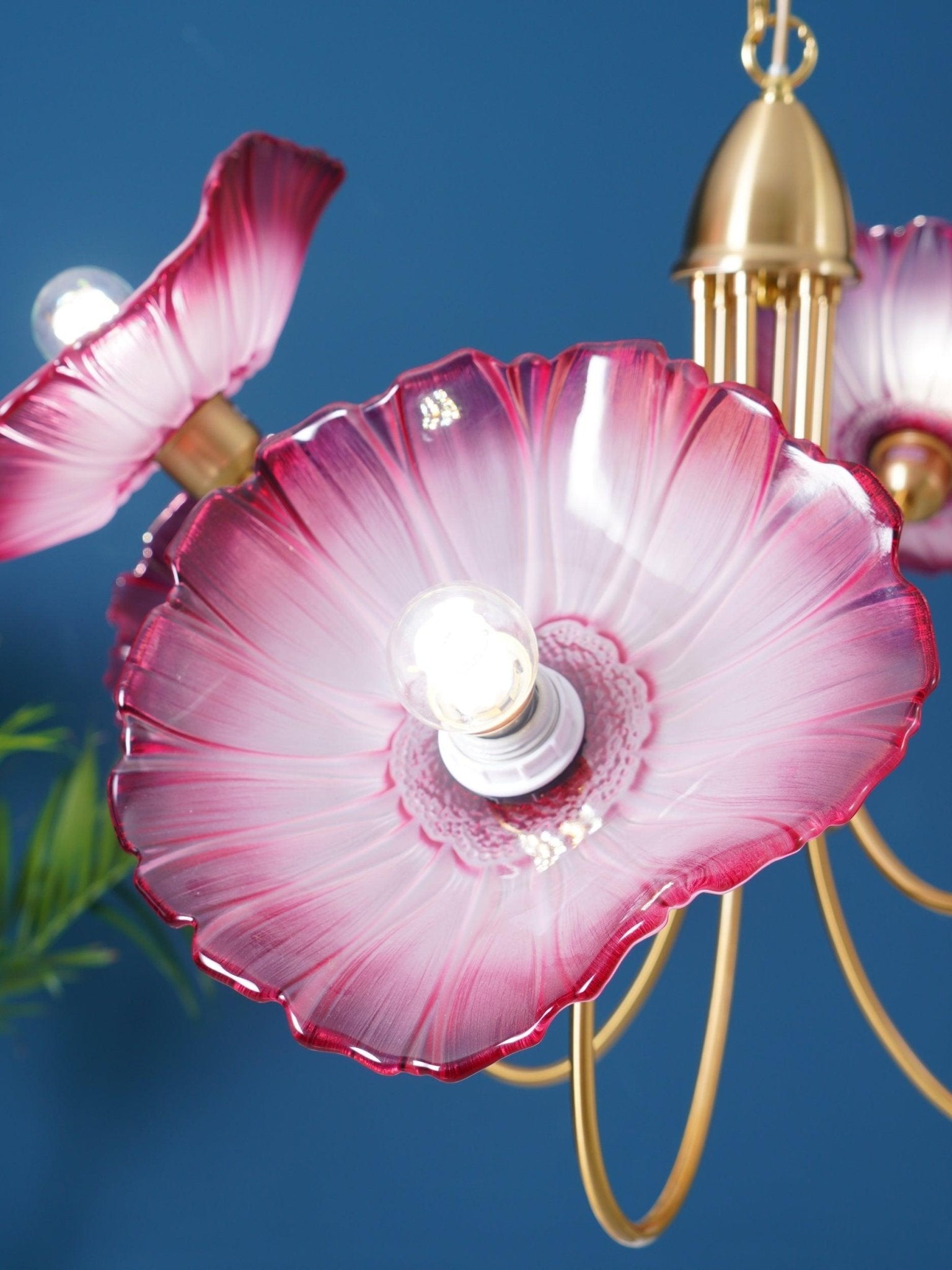 Glazen Kroonluchter met Bladmotief Goud Helder Roze 3-kops 6-kops Scandinavisch | Sansoti