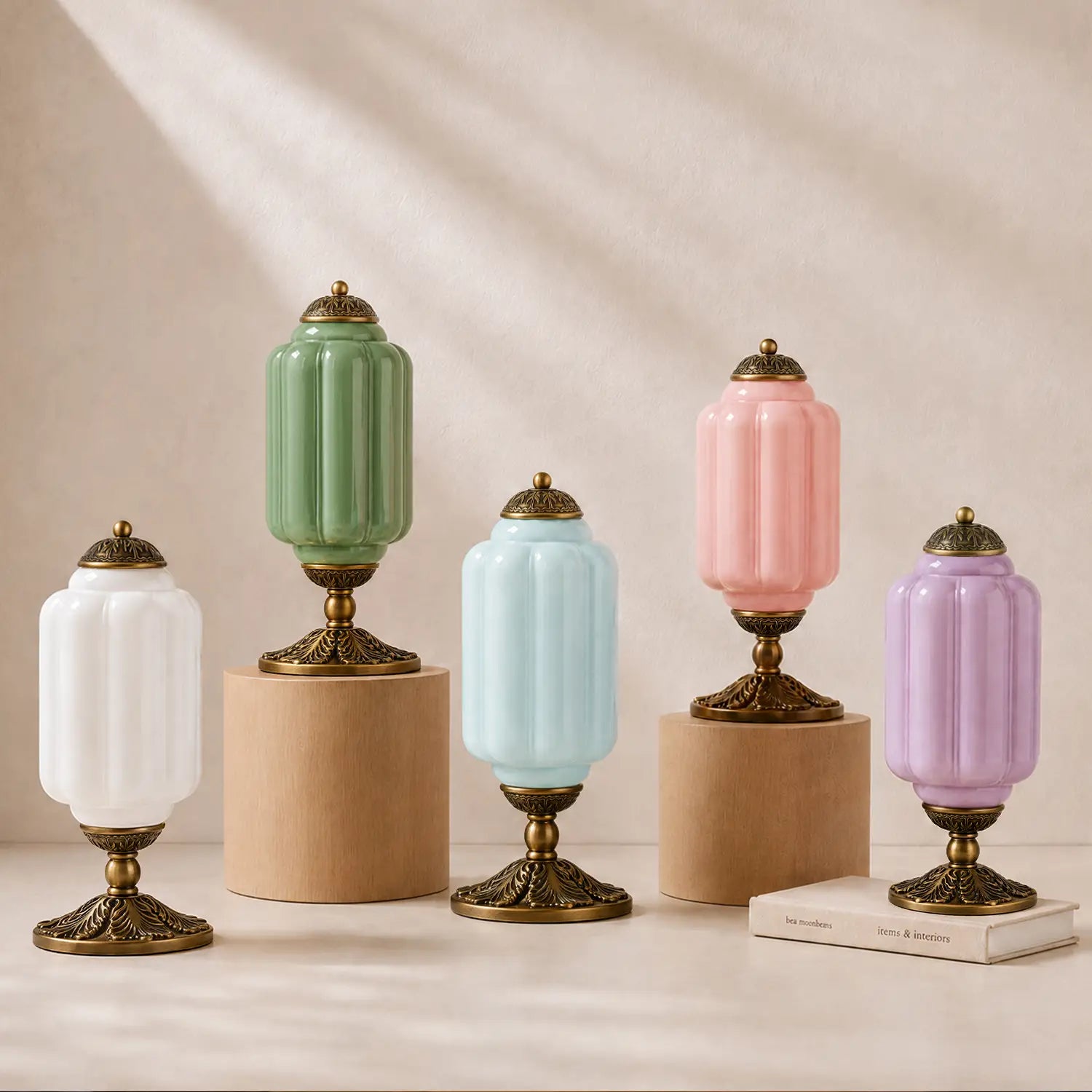 Retro Tafellampen met Getextureerd Crèmekleurig Glas – Franse Vintage Stijl met Messing of Zwart Frame | Sansoti