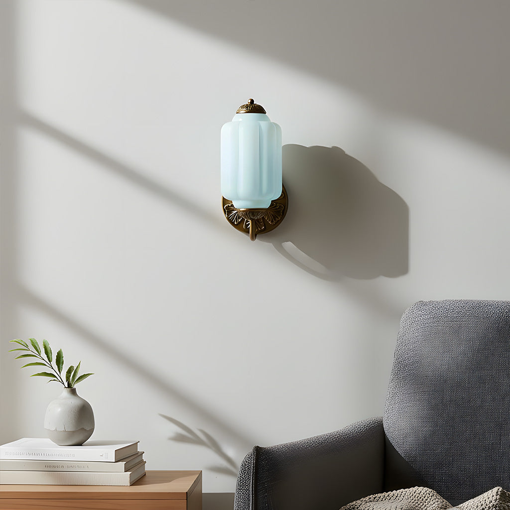 Vintage Wandlamp met Melkglas en Geolied Messing – Klassieke Retro Verlichting voor Hal, Slaapkamer, Woonkamer | Sansoti