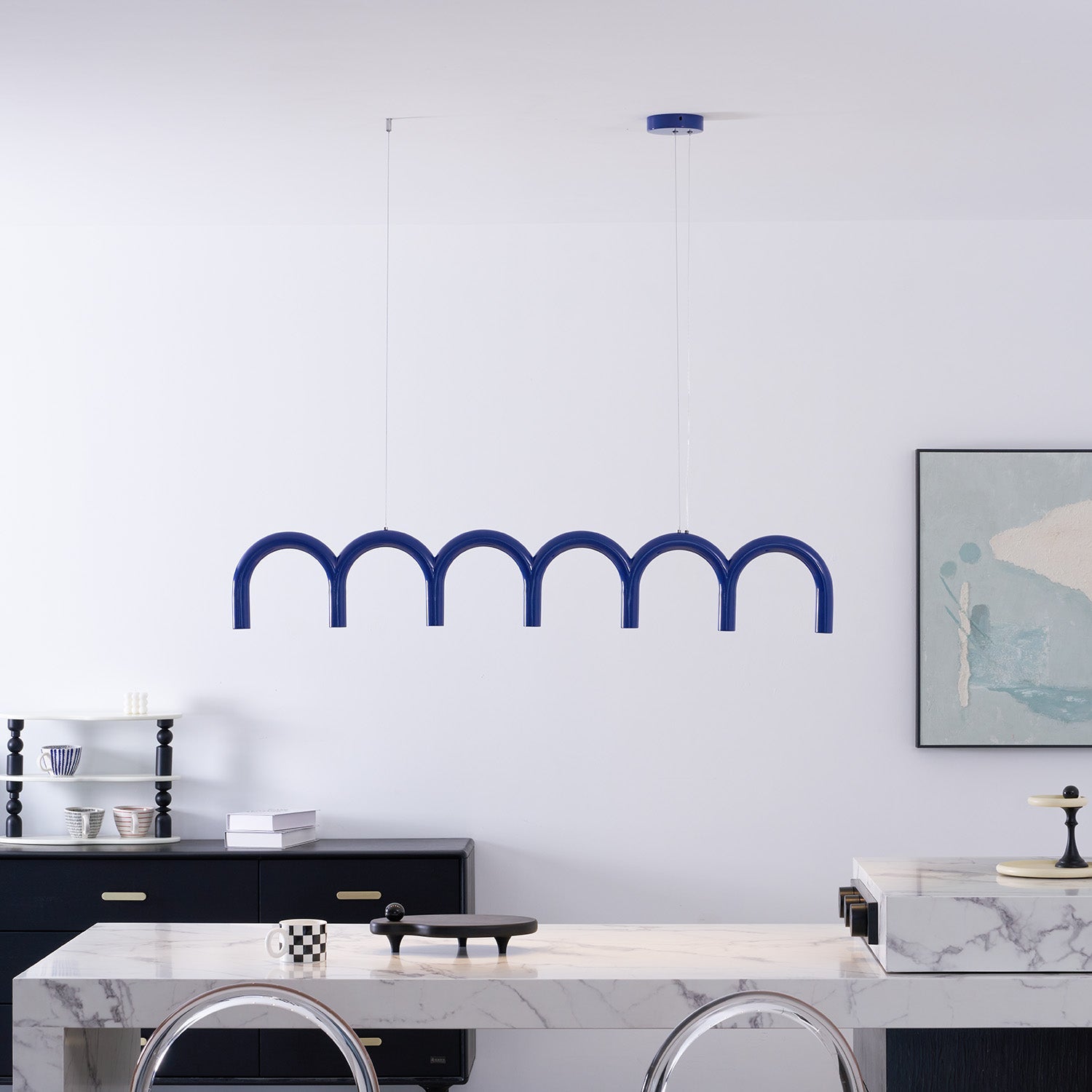 Moderne Kroonluchter met Cirkelvormige M-Bogen – 4, 7 of 9 Lichtpunten in Wit, Zwart of Blauw | Sansoti