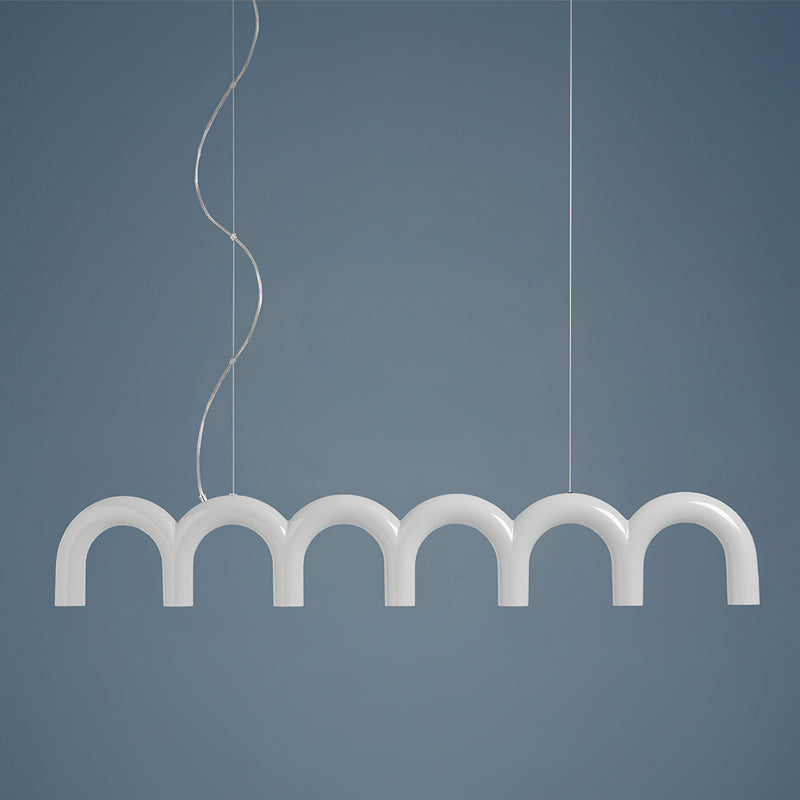 Moderne Kroonluchter met Cirkelvormige M-Bogen – 4, 7 of 9 Lichtpunten in Wit, Zwart of Blauw | Sansoti