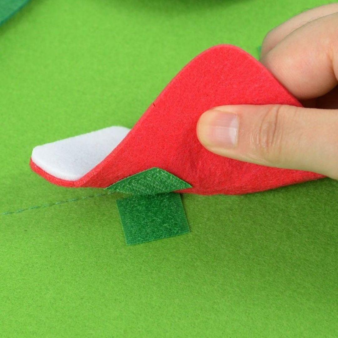 Filz-Weihnachtsbaum-Wandtafel für Kinder 100x35cm mit LED-Beleuchtung und 32 Ornamenten Interaktives Spielzeug | Sansoti
