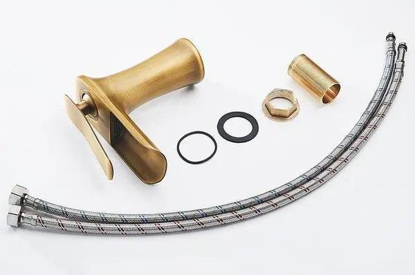 Badkraan Goud Eengreeps Wastafelkraan met Keramische Cartridge Waterbesparend | Sansoti