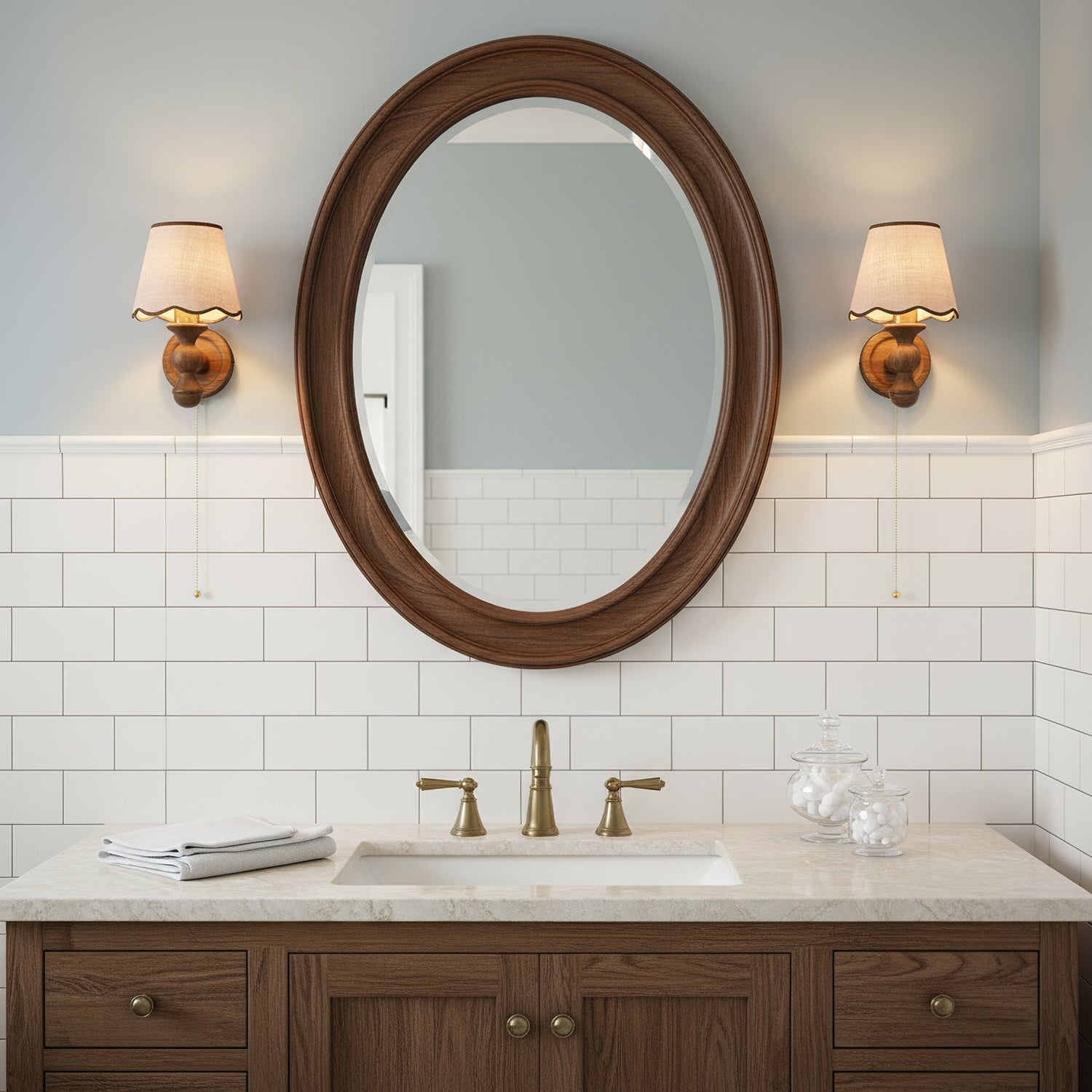 Wandlamp met golvende stoffen kap – Walnoot en beige vintage wandverlichting voor slaapkamer en gang | Sansoti