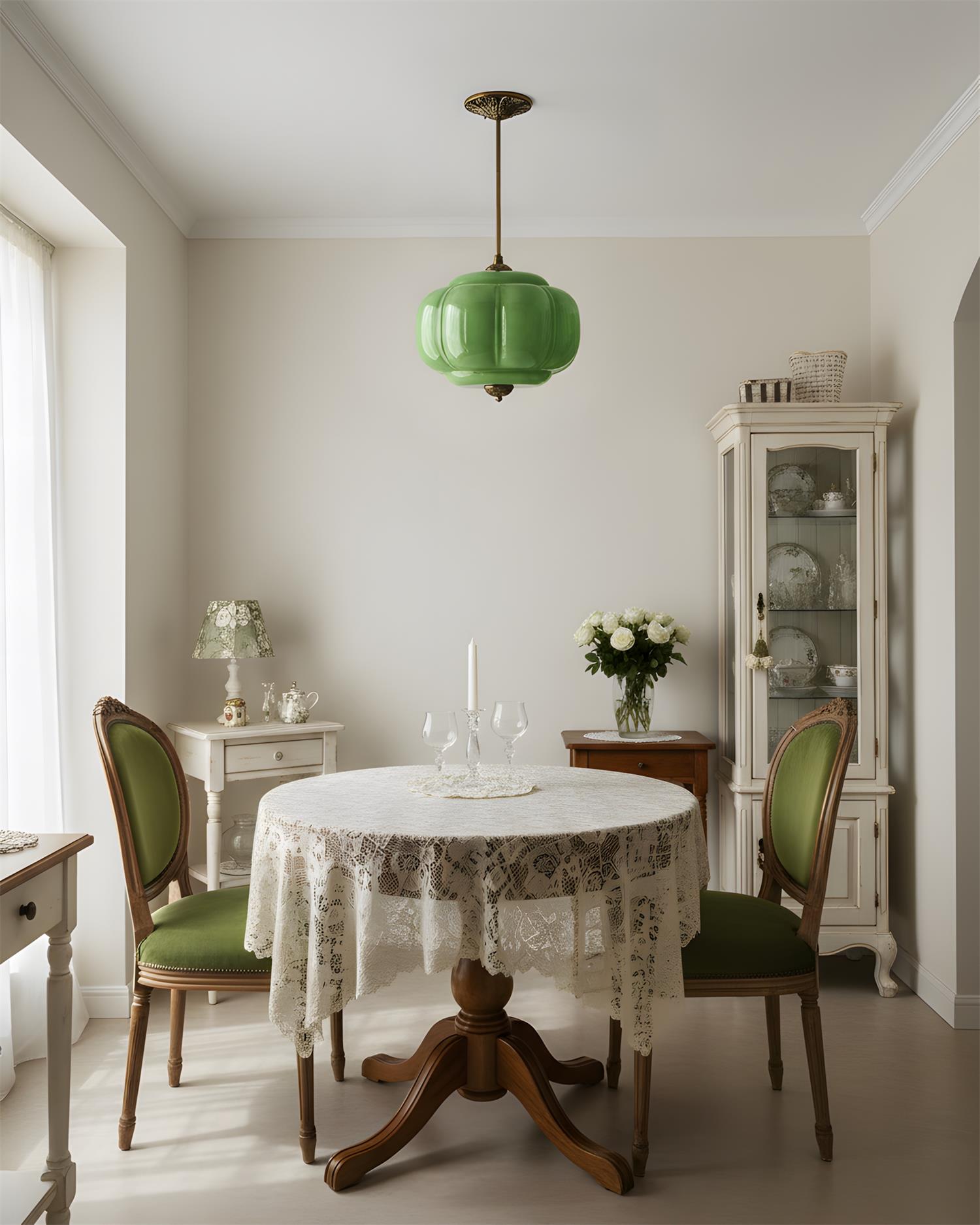 Vintage Deckenlampe aus Glas – elegante Deckenleuchte mit Metalldetails | Restfield