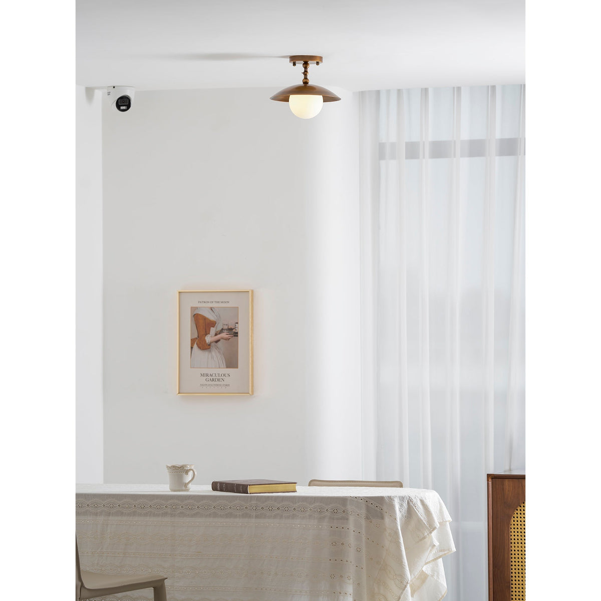 Deckenleuchte mit Glasschirm und Messingoberfläche, 25,5 cm, luxuriöse dekorative Beleuchtung für Flur, Korridor und Wohnzimmer | Sansoti