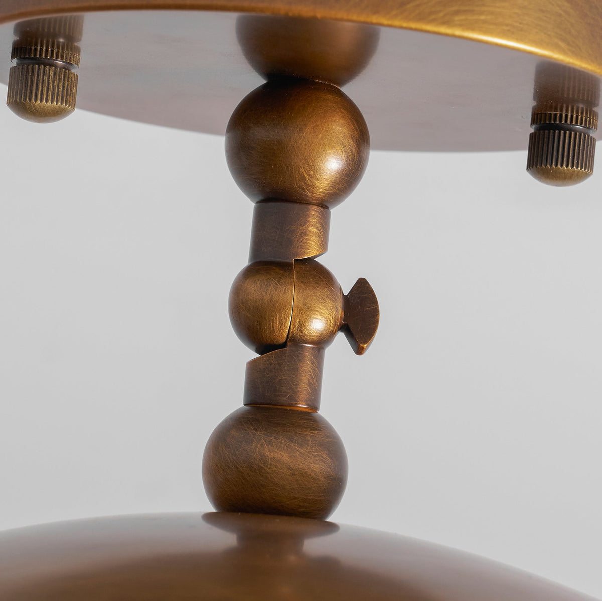 Deckenleuchte mit Glasschirm und Messingoberfläche, 25,5 cm, luxuriöse dekorative Beleuchtung für Flur, Korridor und Wohnzimmer | Sansoti
