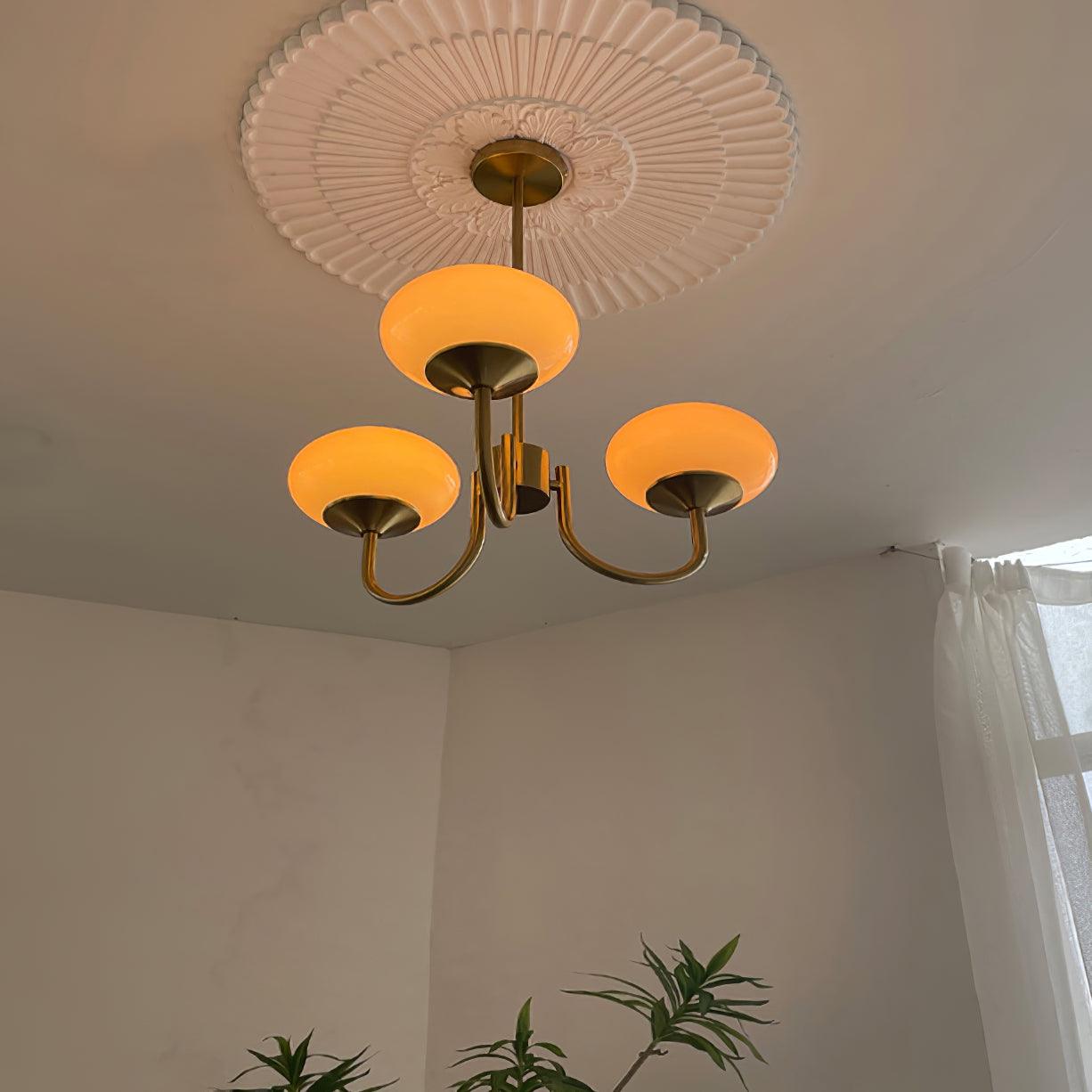 Glaskronleuchter mit rosa, weißen oder cremefarbenen Kugeln und goldenem oder verchromtem Rahmen, moderner Design-Kronleuchter mit 3 oder 5 Lichtquellen für Wohn- und Esszimmer | Restfield